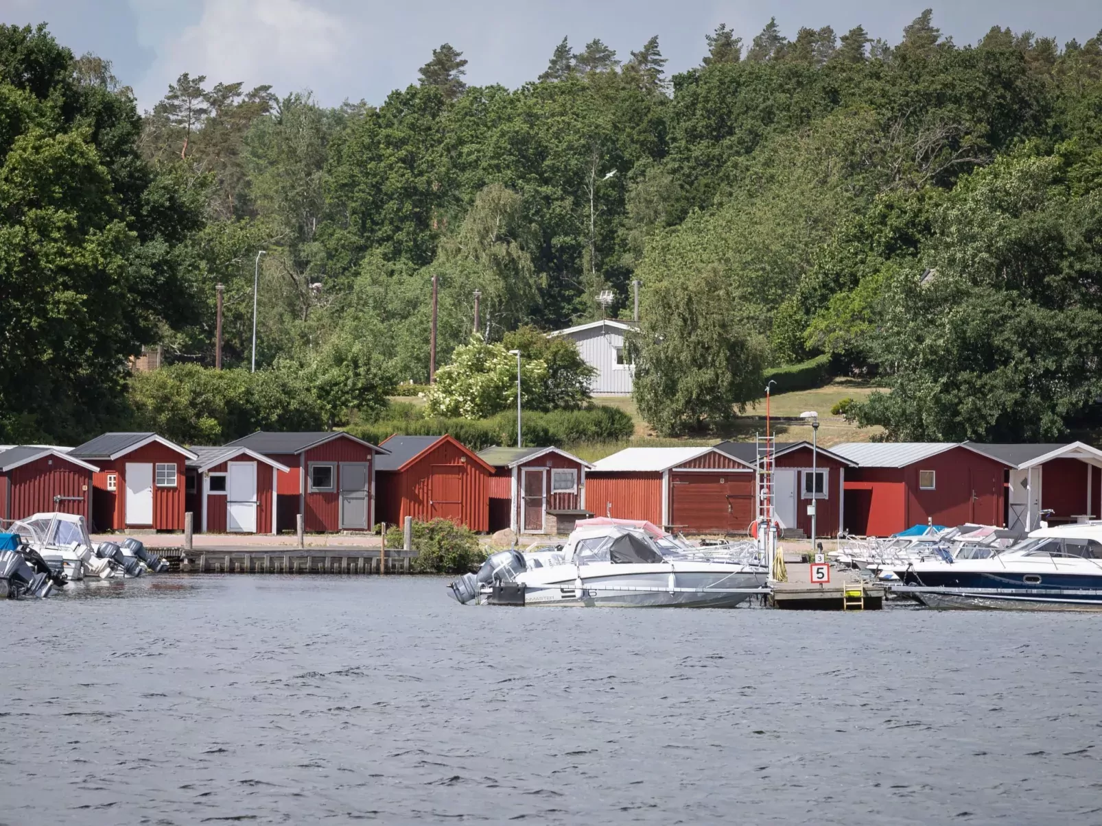 Matvikshamn-Outside