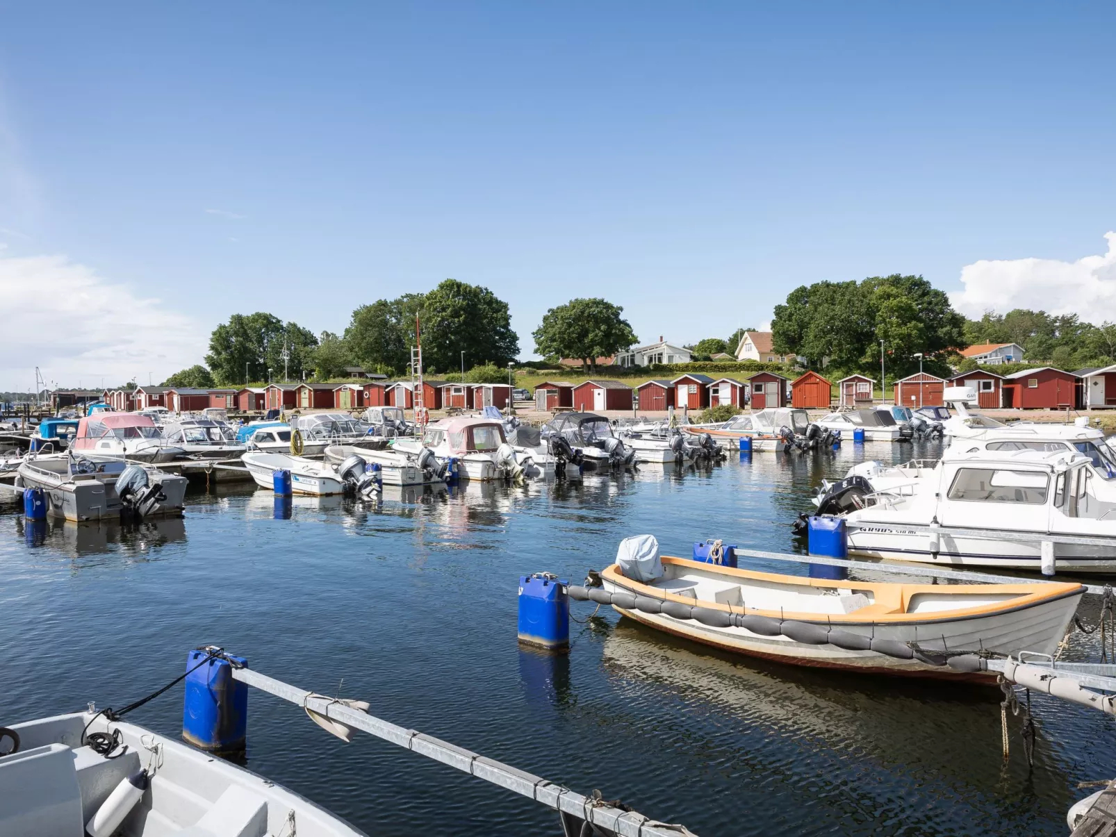 Matvikshamn-Outside