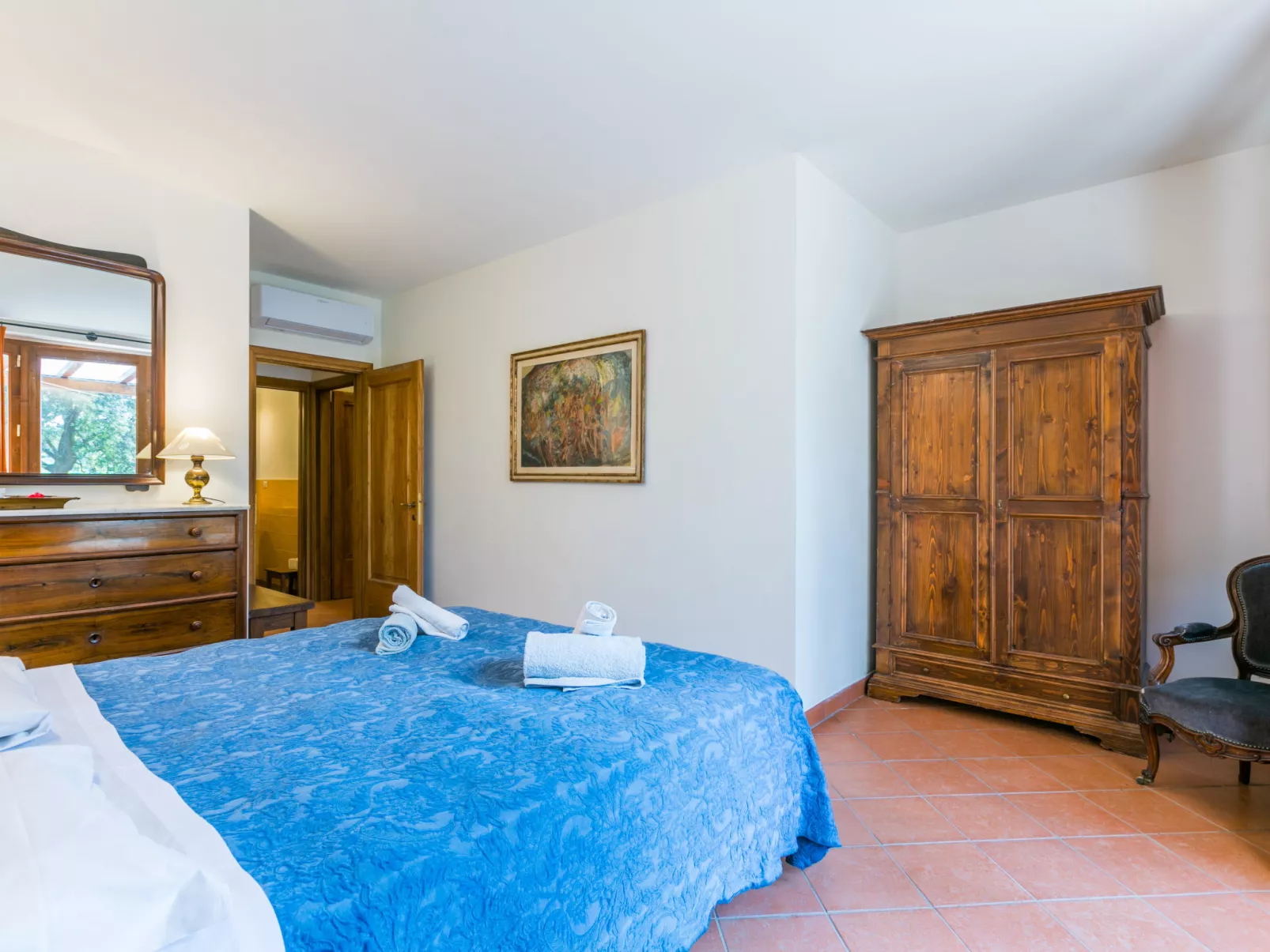 Policleto-Inside