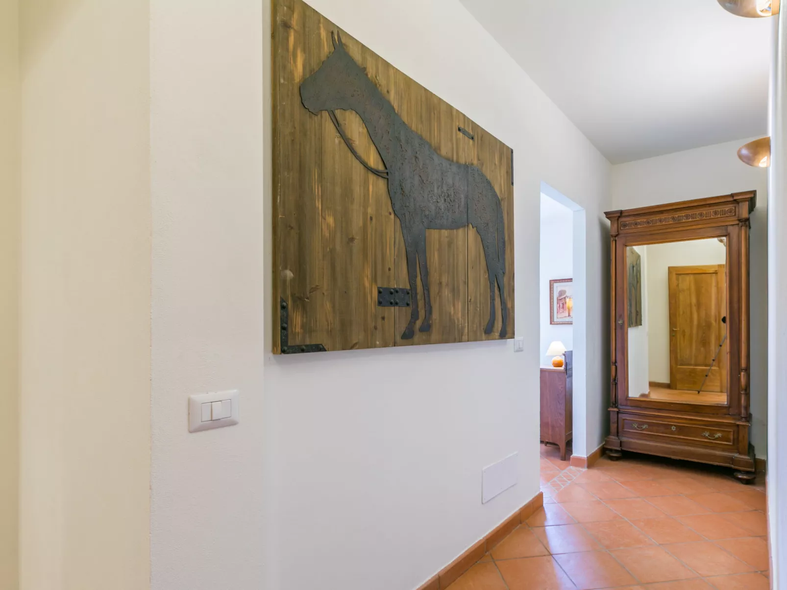 Policleto-Inside