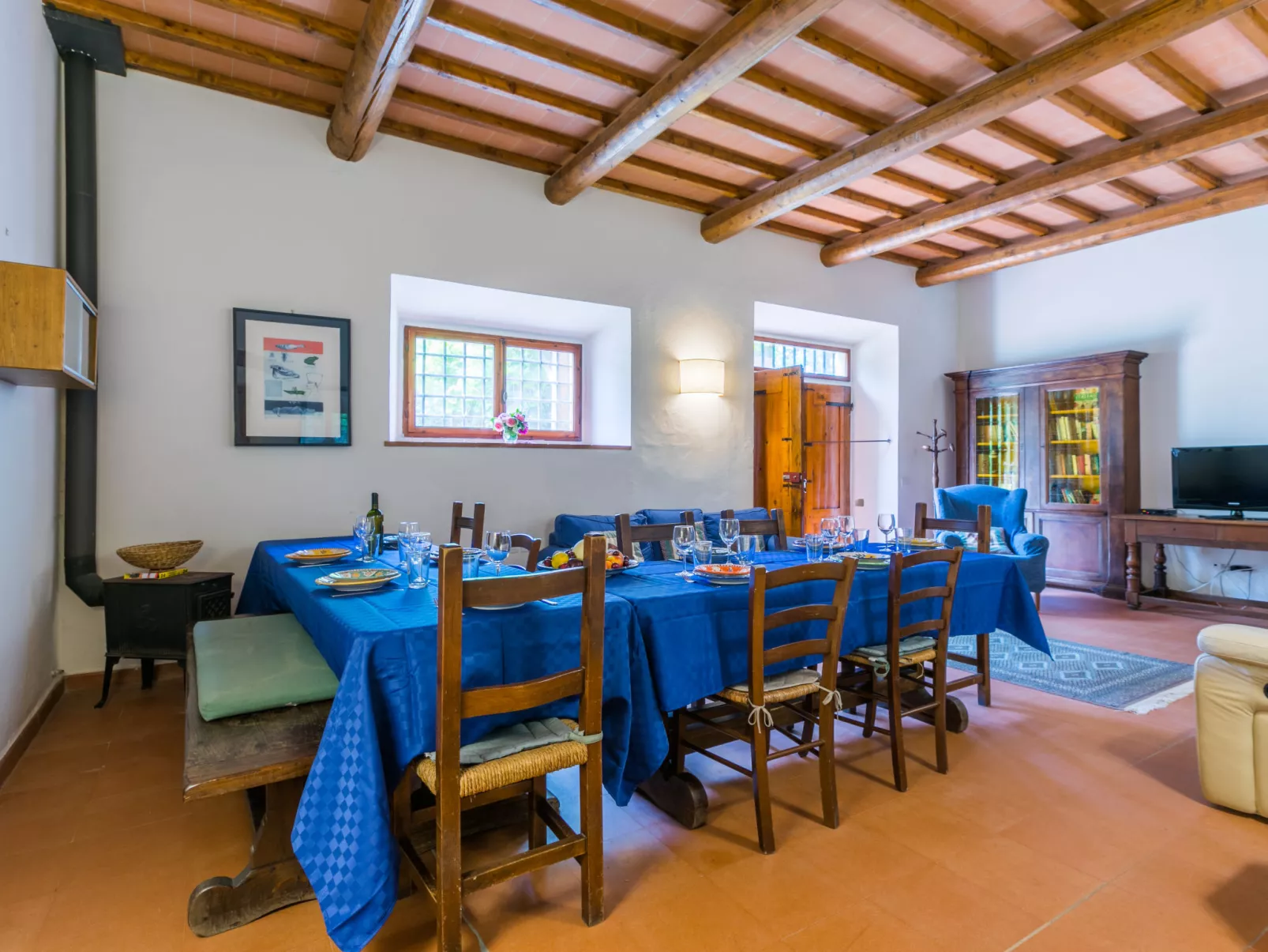 Policleto-Inside