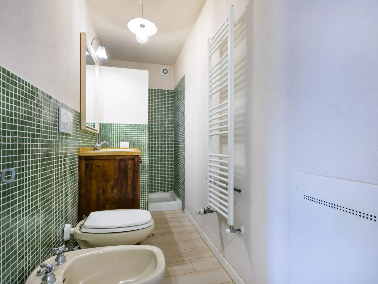 Policleto-Inside