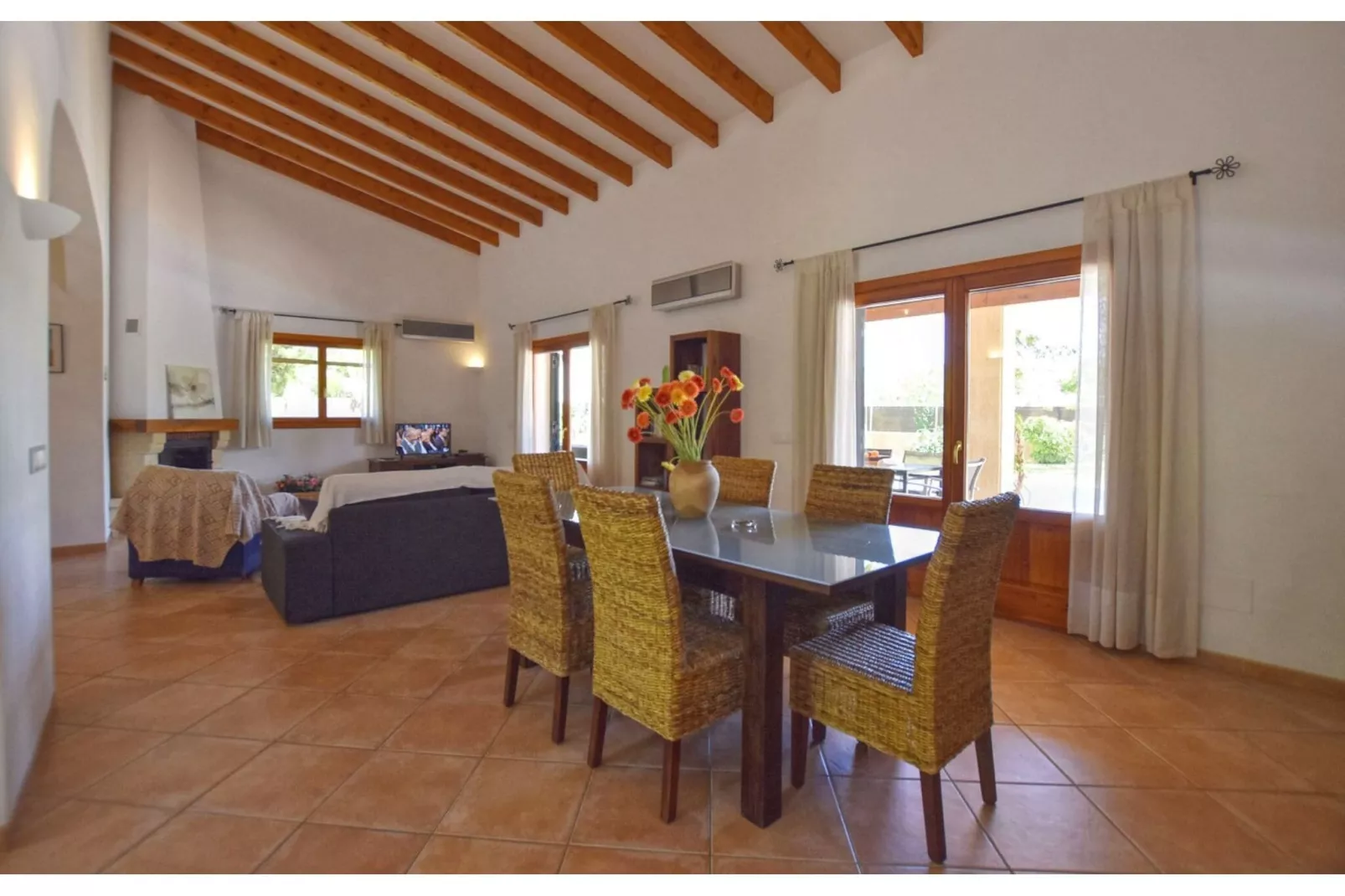 Correfoc-Living room