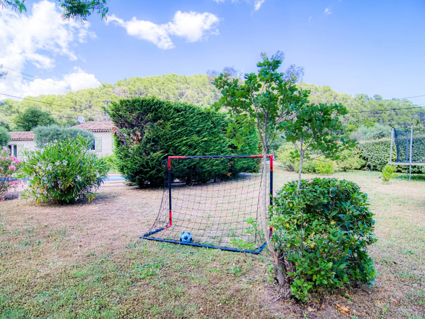 Villa Camilia-Outside