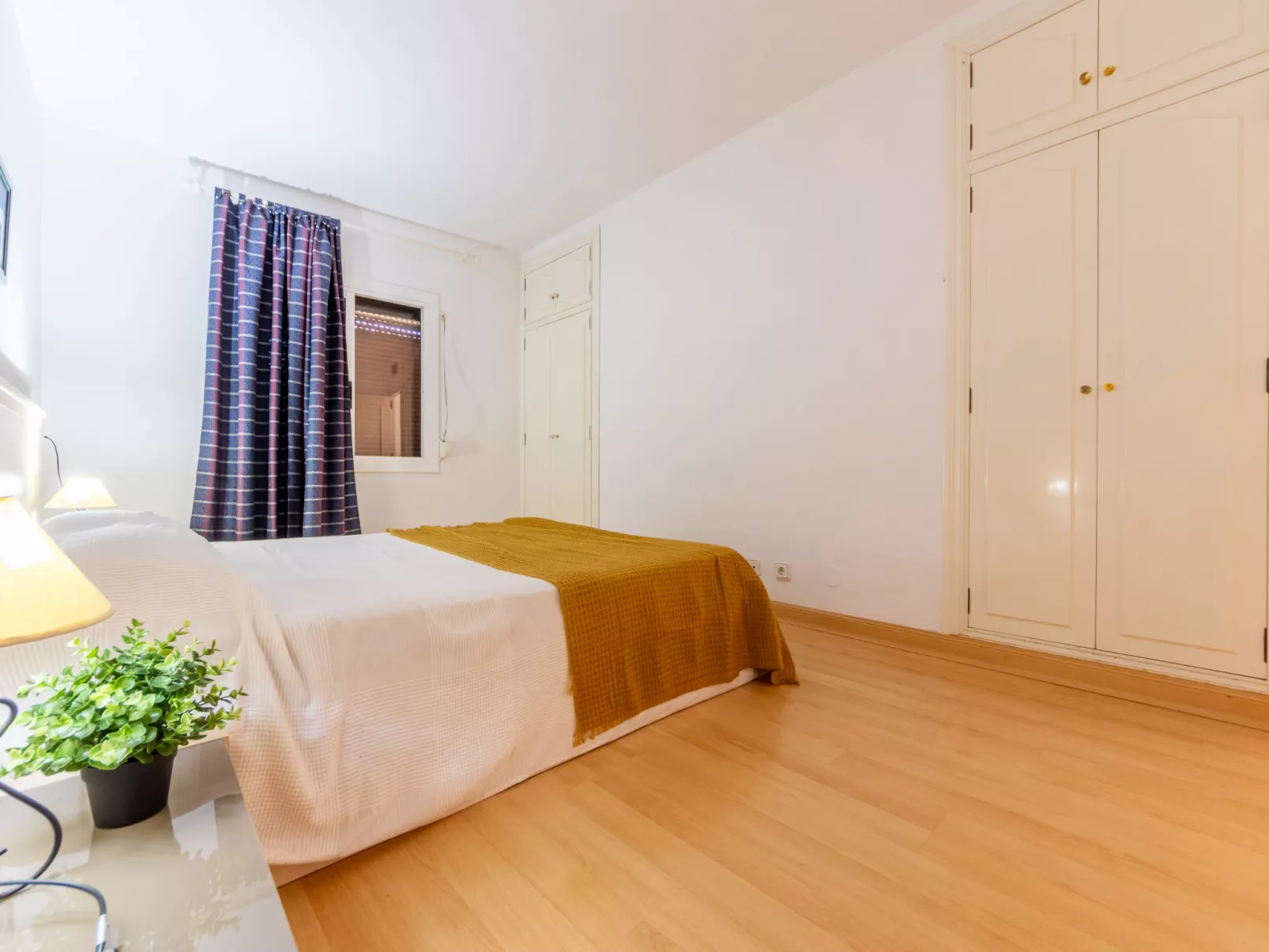 Cambrils Drassanes-Inside