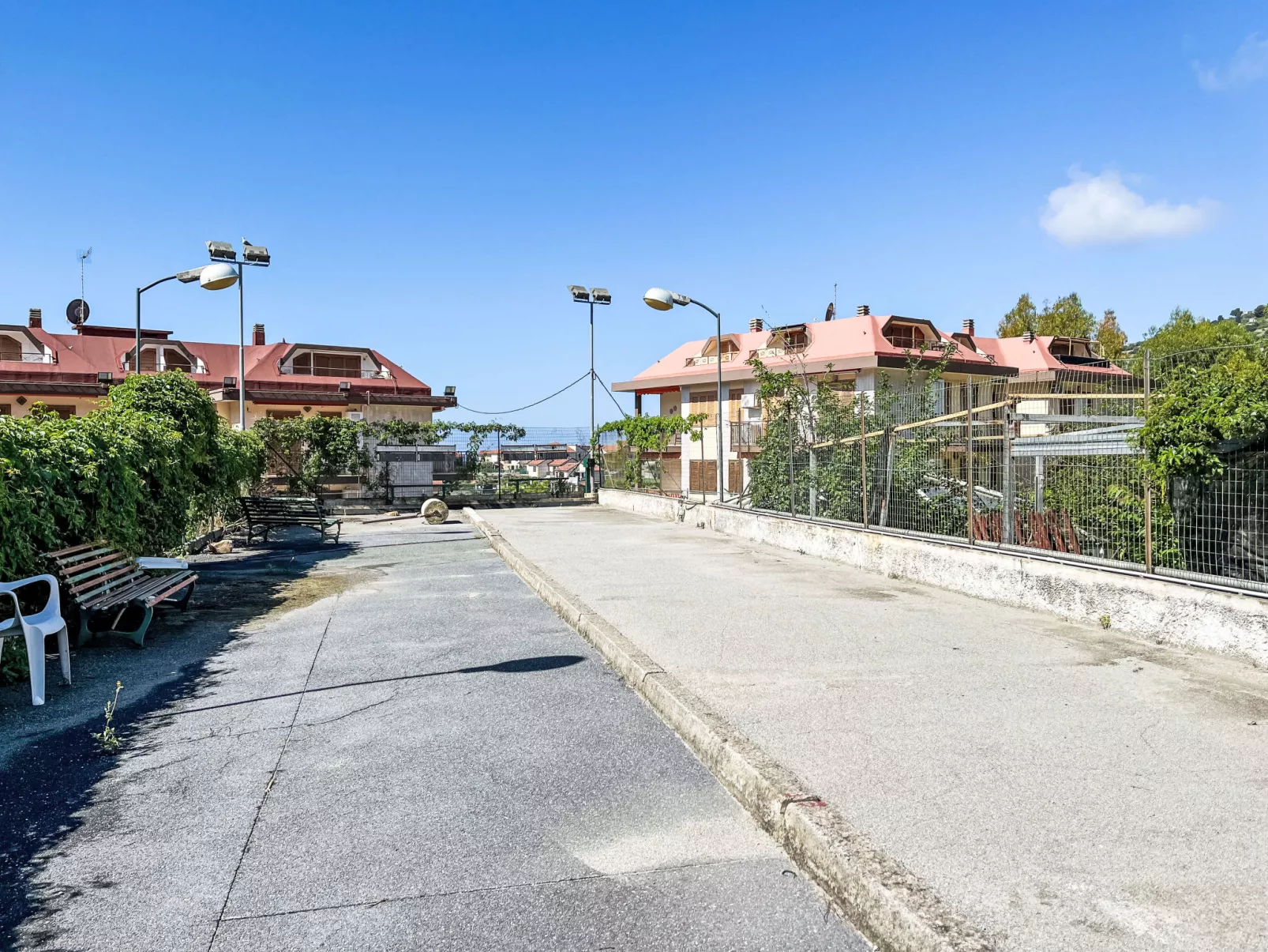 11 Edera-Outside