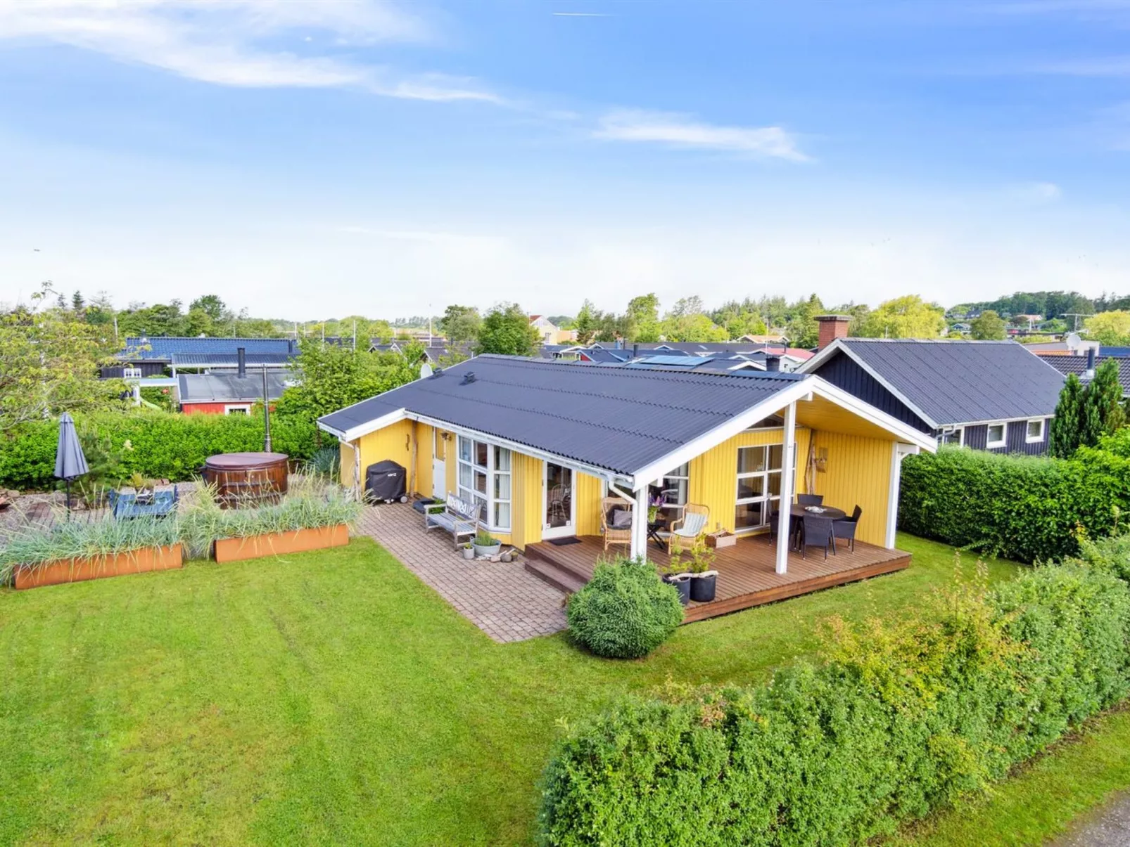 "Donar" - 80m from the sea-Outside