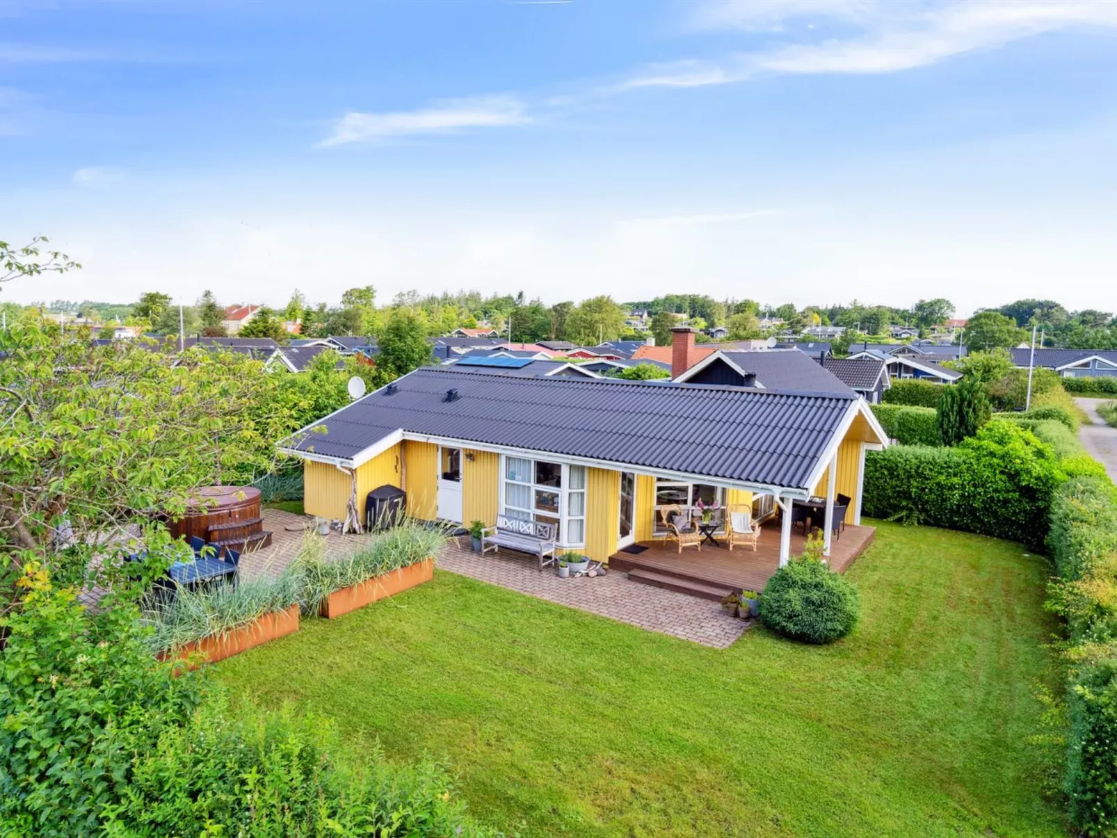 "Donar" - 80m from the sea-Outside