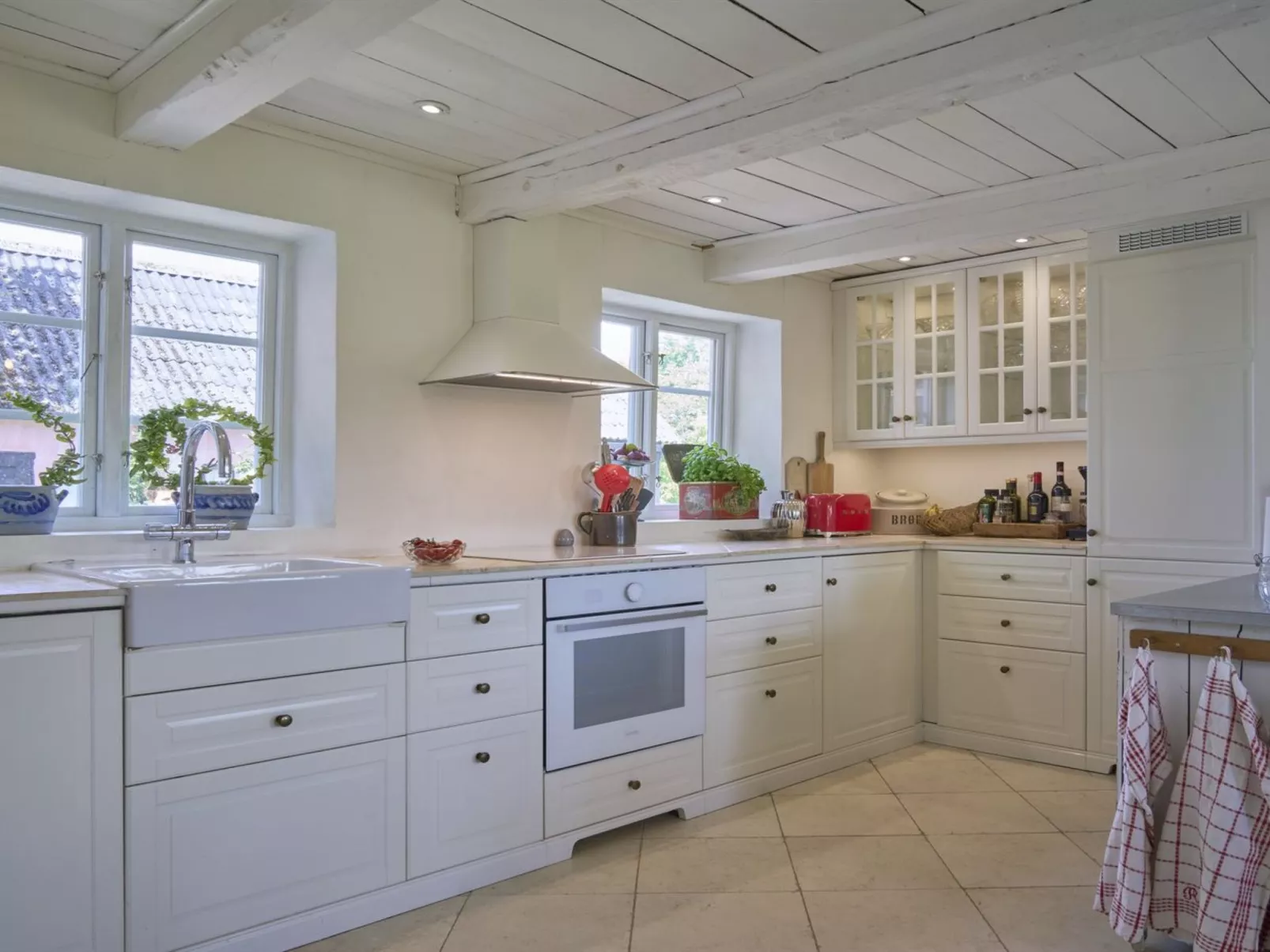 "Merrit" - 250m from the sea-Drinnen