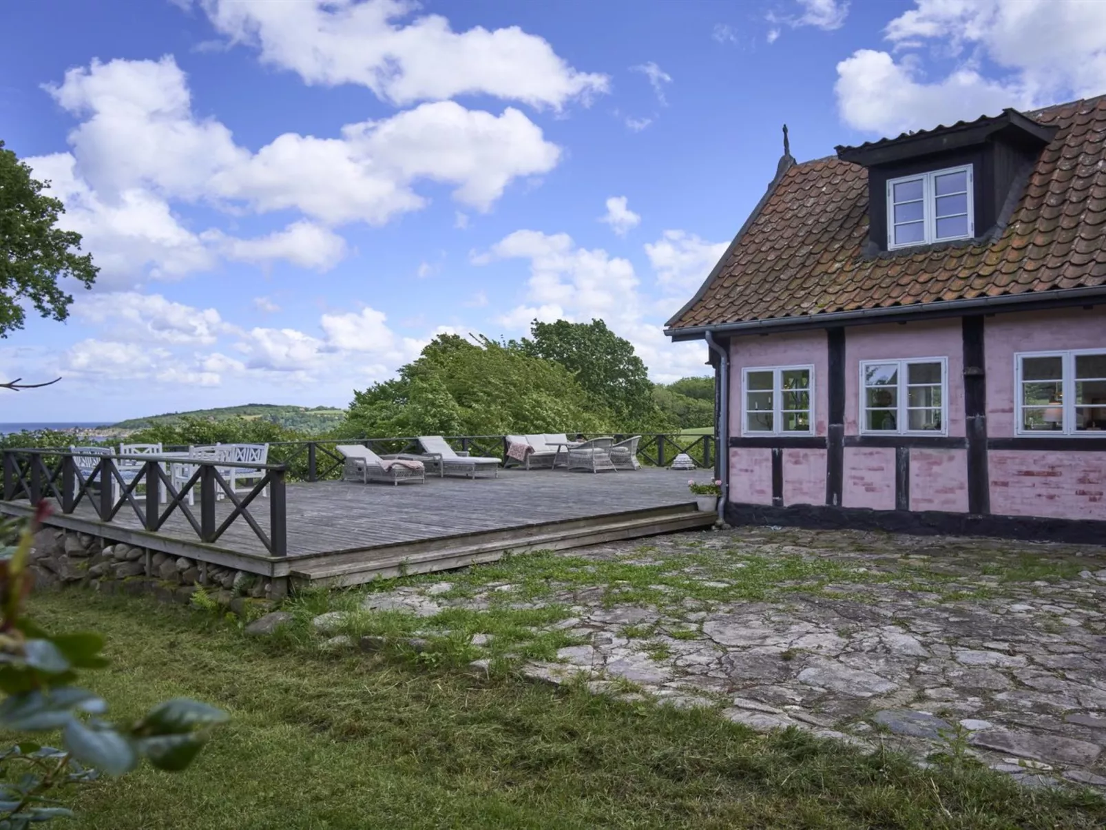 "Merrit" - 250m from the sea-Draußen