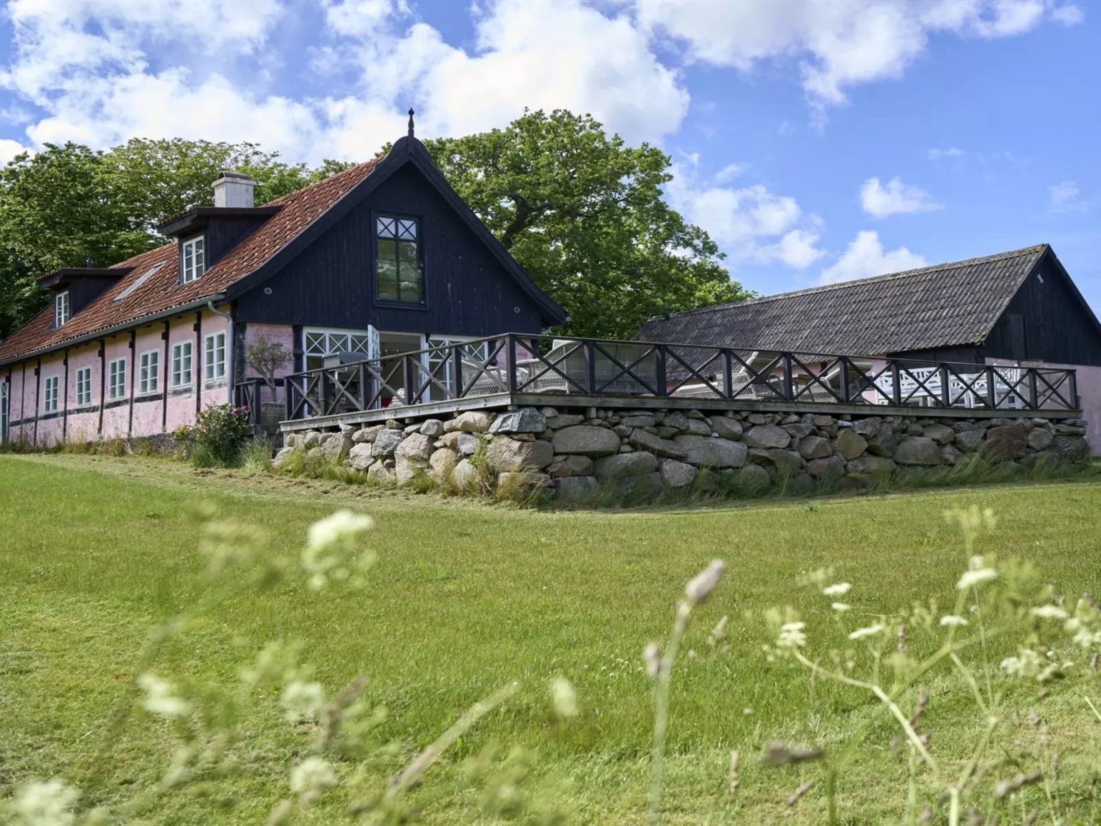 "Merrit" - 250m from the sea-Draußen