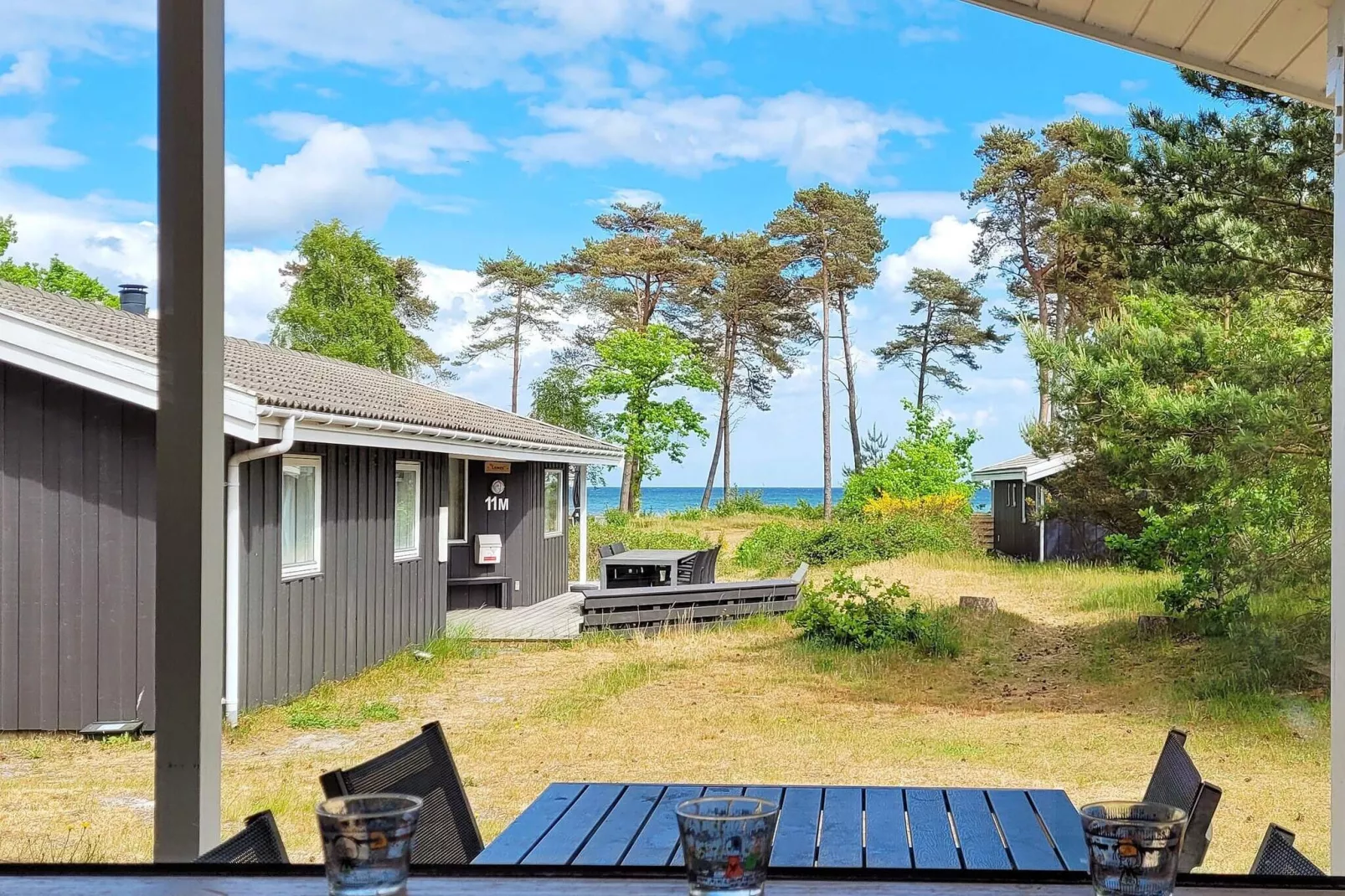 FUGLEKONGEN-Water view
