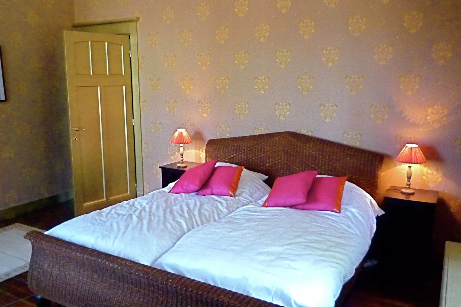 Le Soyeureux-Schlafzimmer