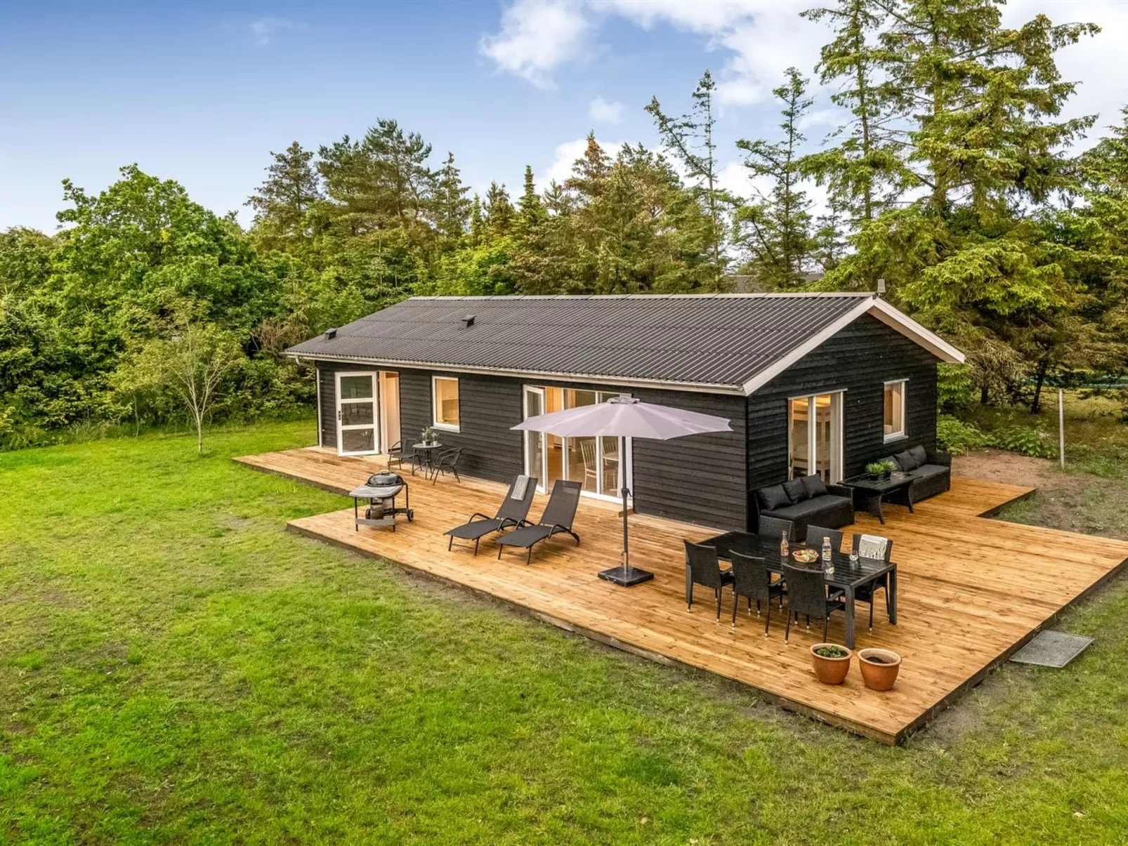 "Nandolf" - 650m from the sea-Outside