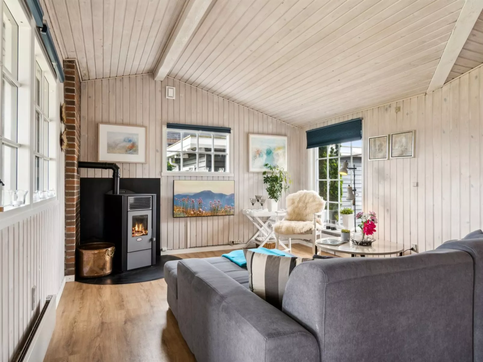 "Diddi" - 170m from the sea-Drinnen