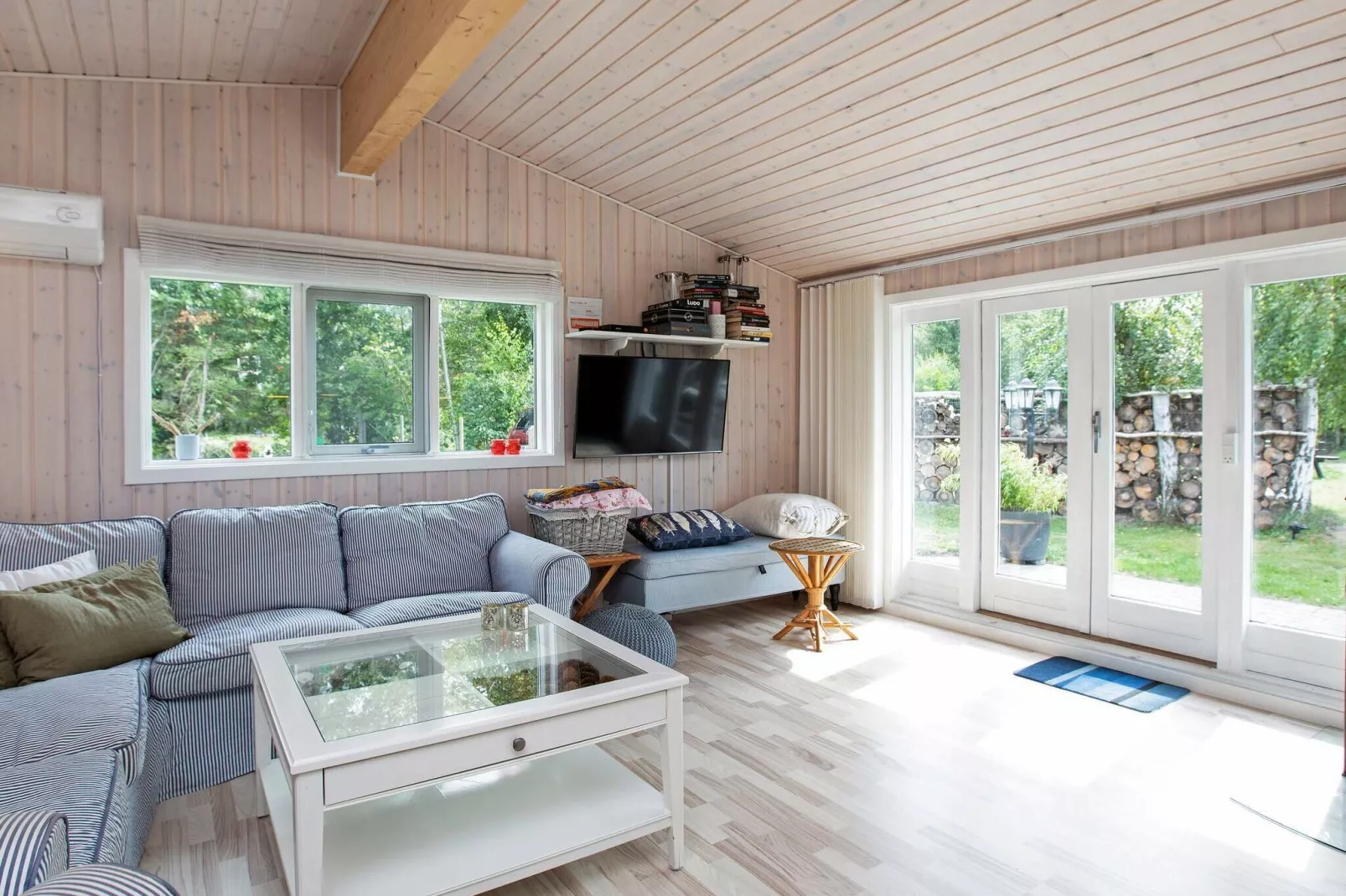 6 person holiday home in Højby-Indoor