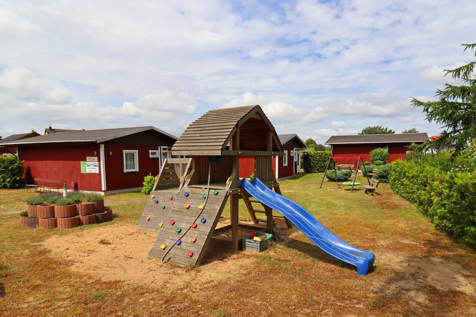 Räuberkuhle Koserow-Gärten Sommer