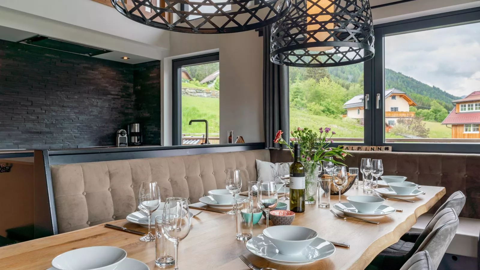 Alpinn Wellness 1-Dining room