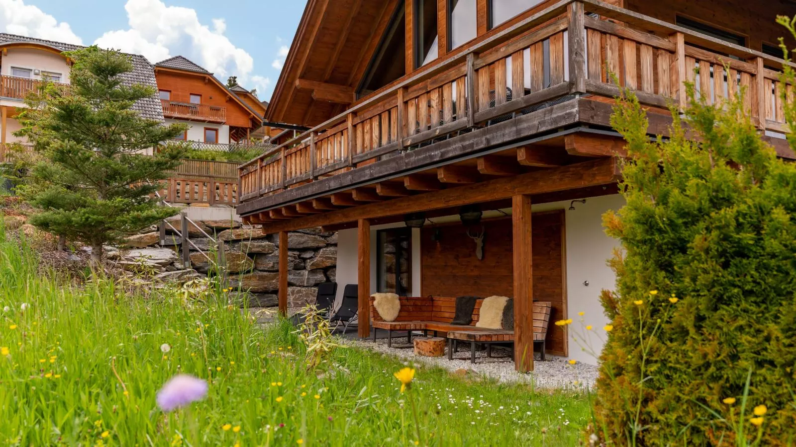 Alpinn Wellness 1-Terrace balcony