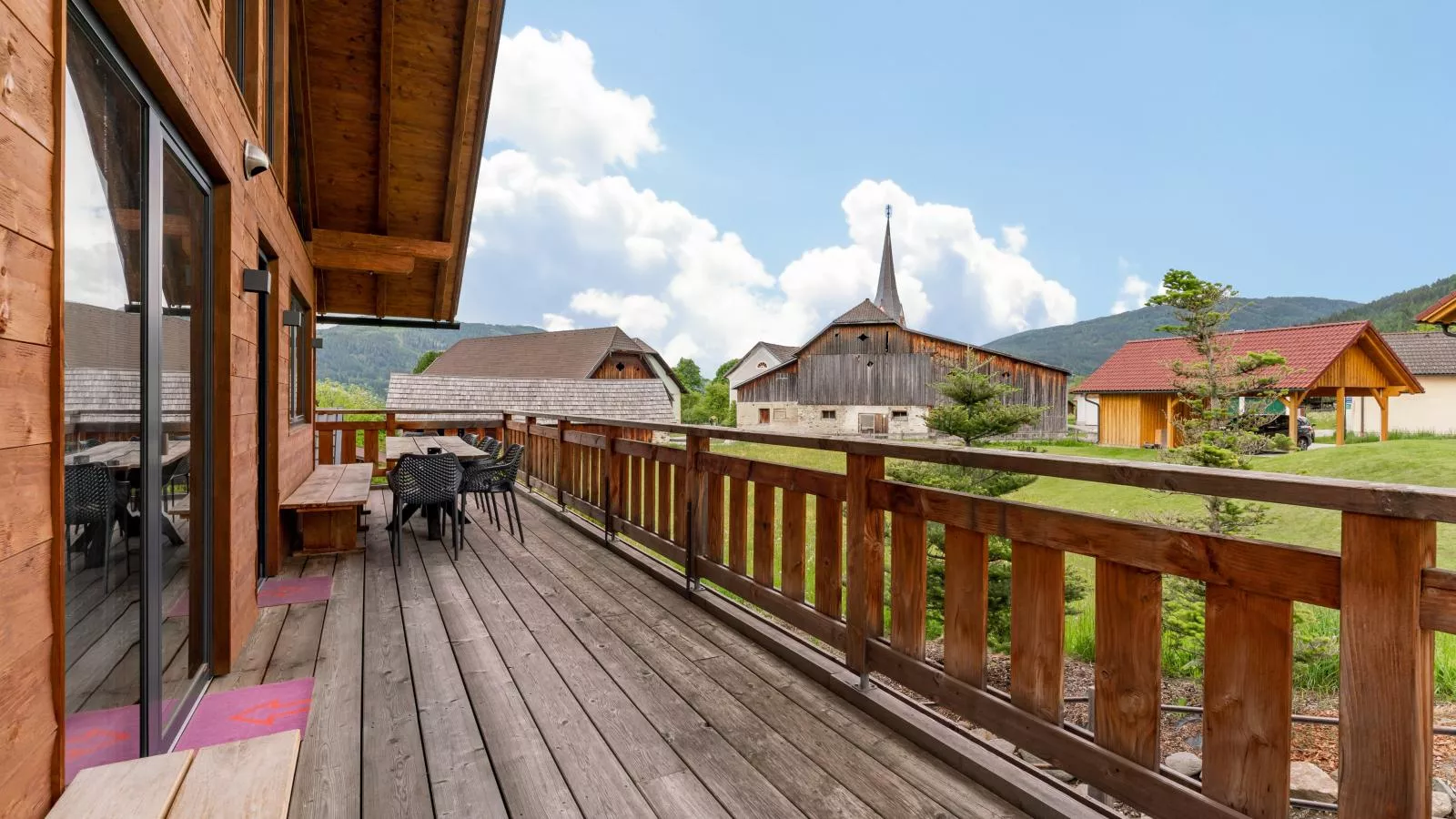 Alpinn Wellness-Balcon-terrasse