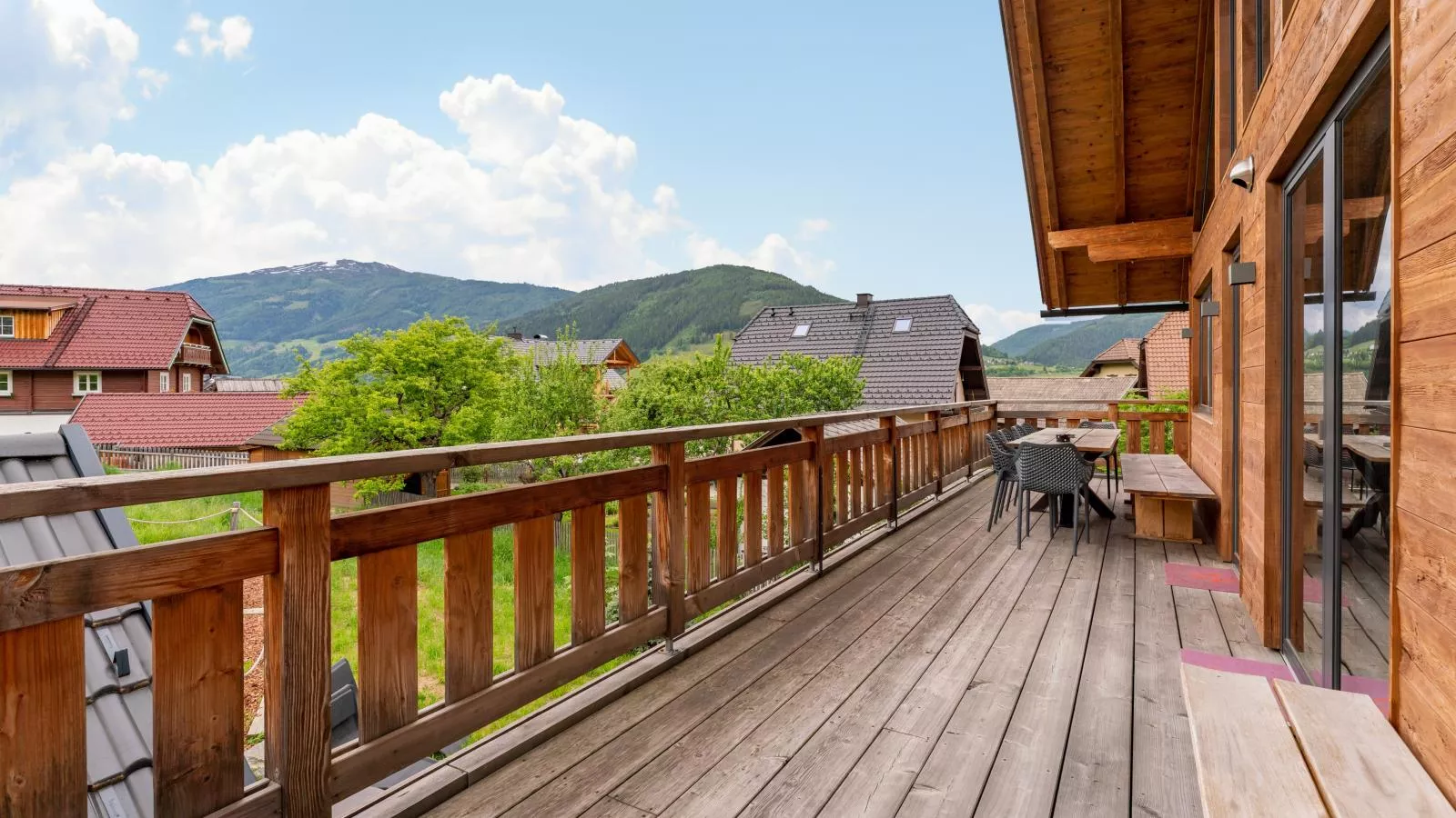 Alpinn Wellness-Balcon-terrasse