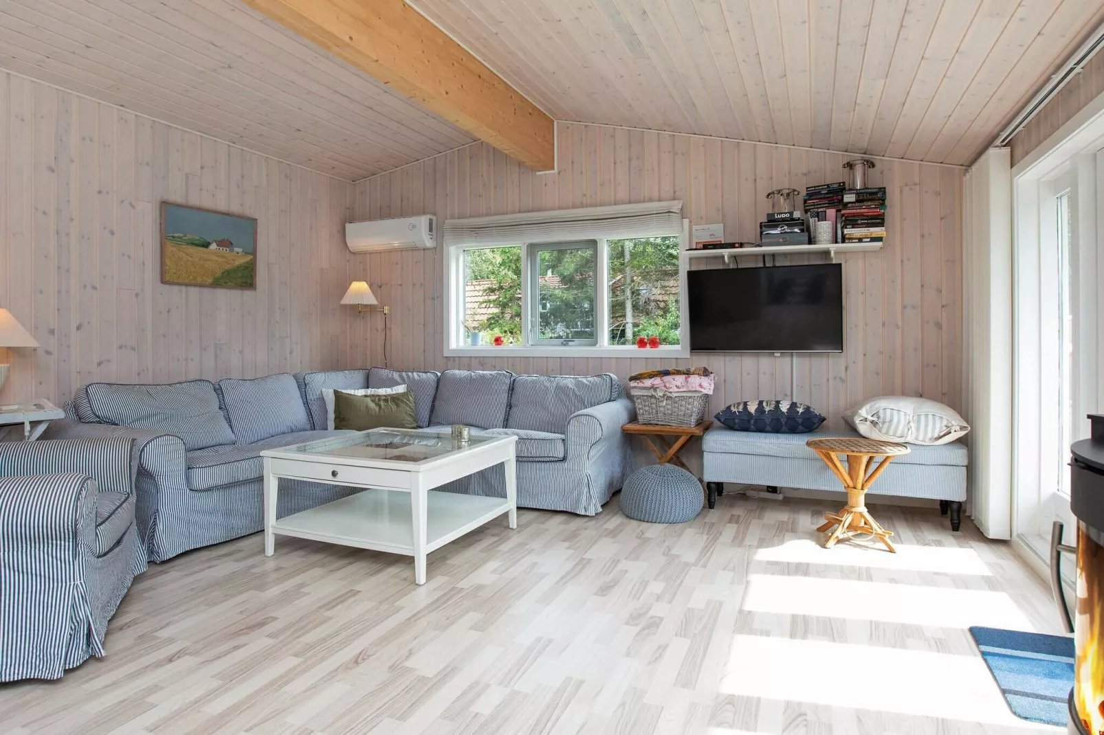6 person holiday home in Højby-Indoor