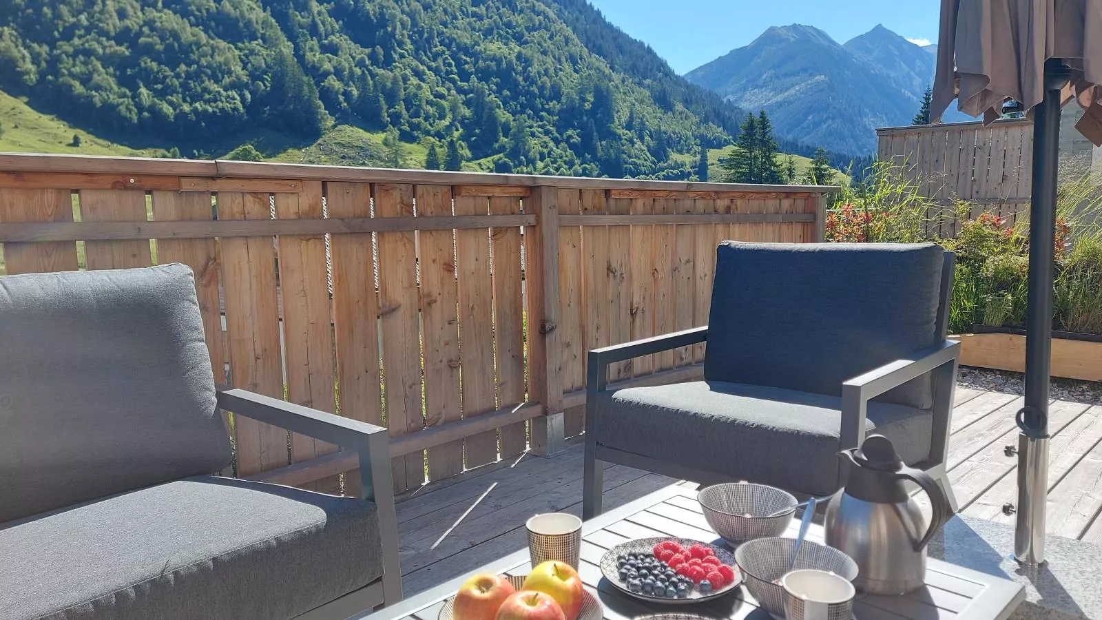 Ahorn Mountainlodge-Terrace balcony