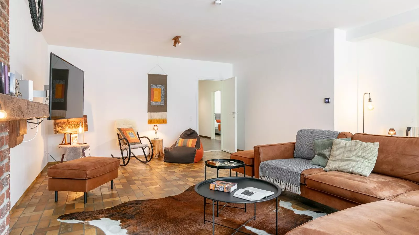 Maison Clement-Living room