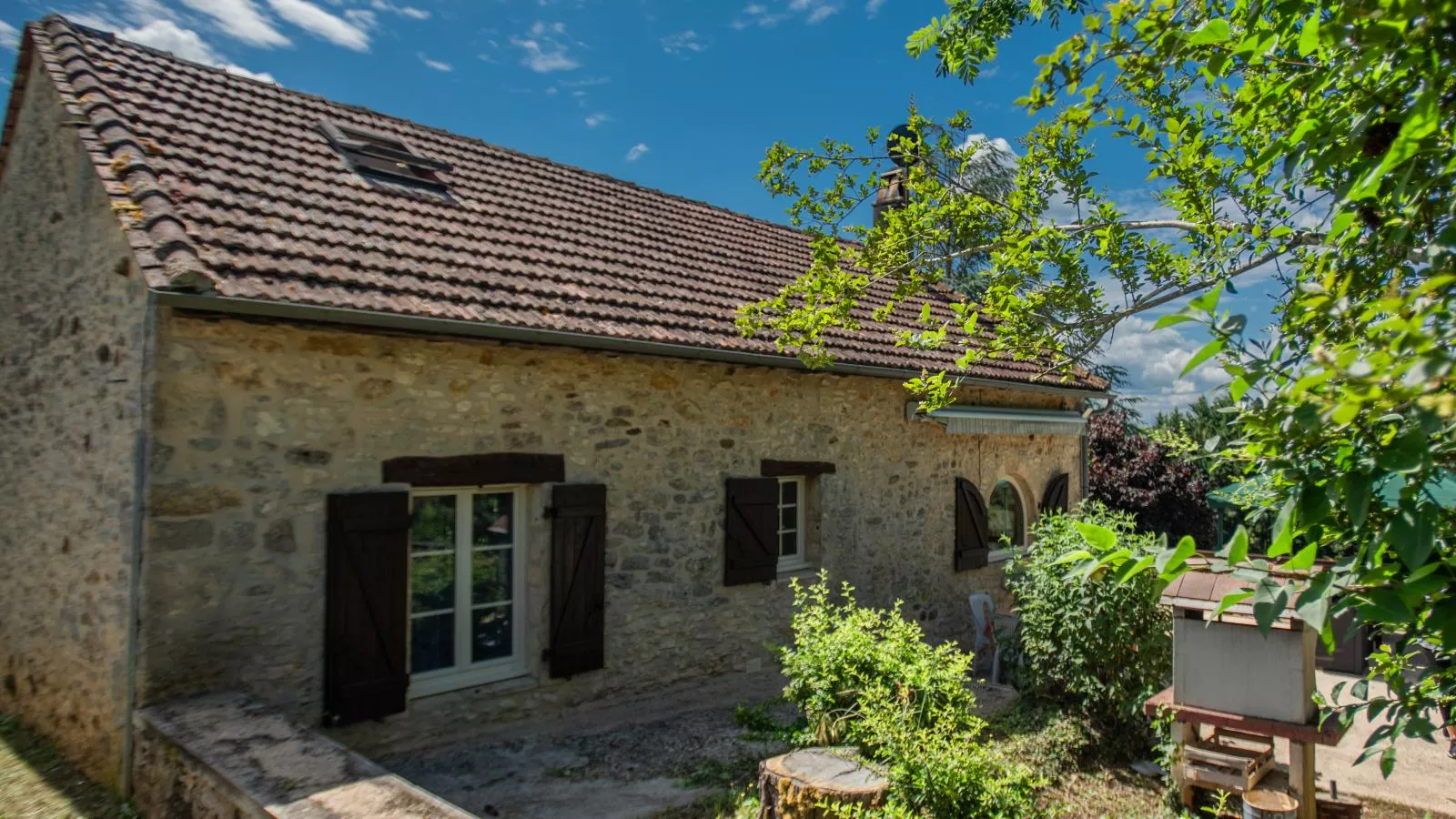Gite Les Terrasses-Exterior summer