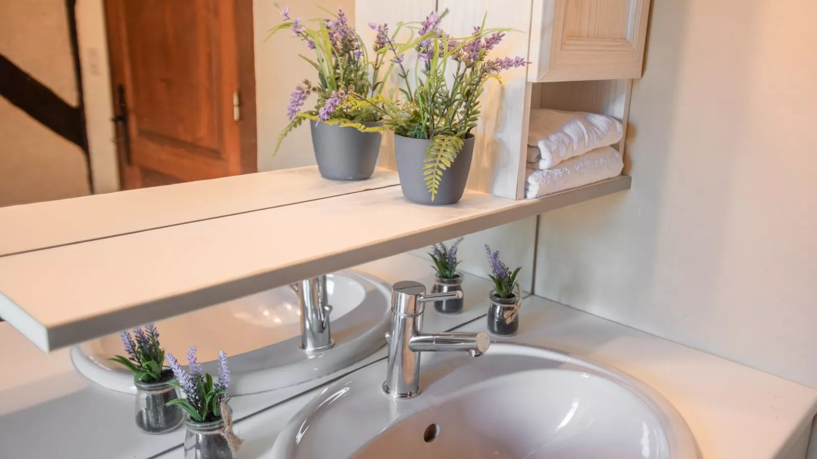 Gite Les Terrasses-Bathroom