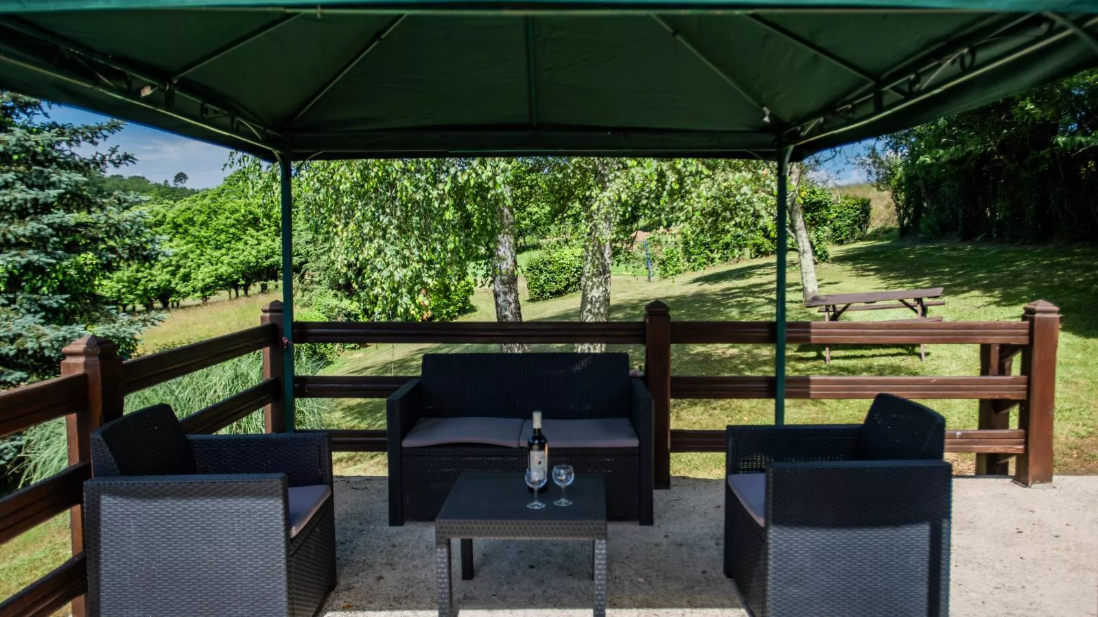 Gite Les Terrasses-Terrace balcony