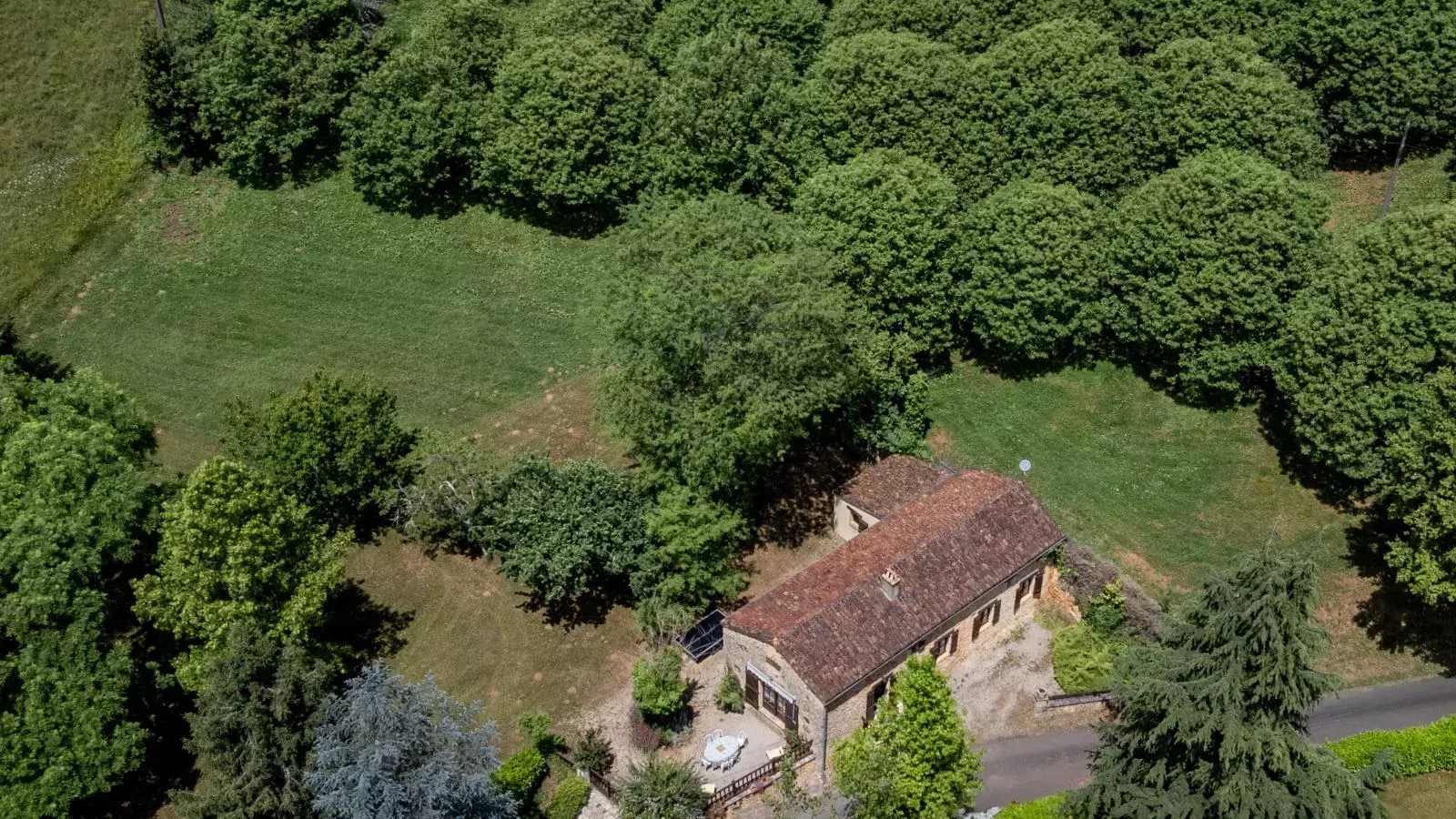 Gite Le Pasturale-Außenbereich Sommer