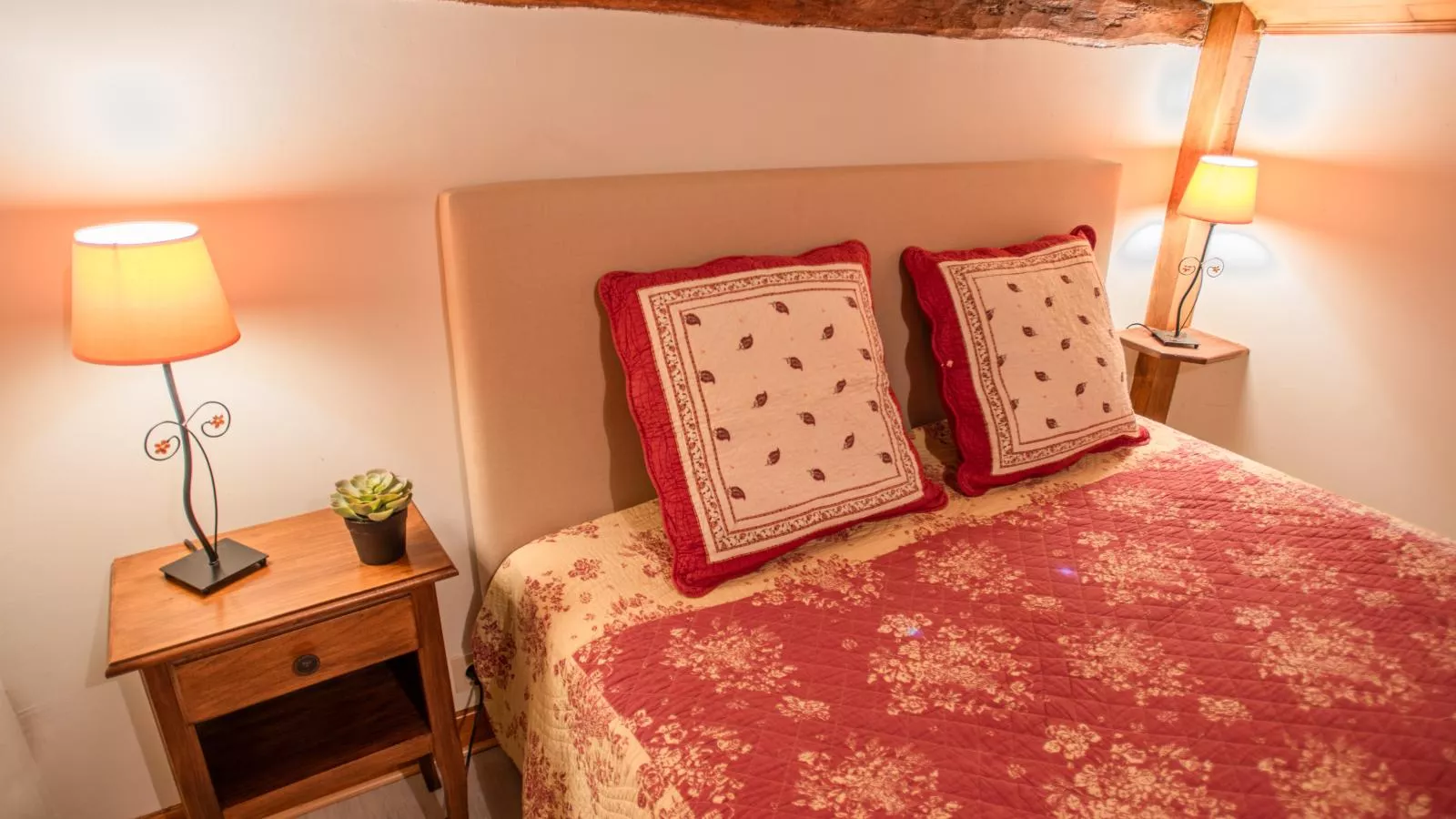 Le Tilleuil en Périgord-Bedroom