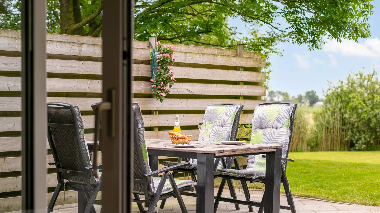 Verzicht-Terrace balcony