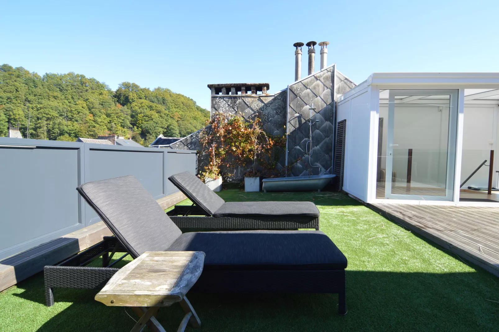 La petite différence-Terrassenbalkon