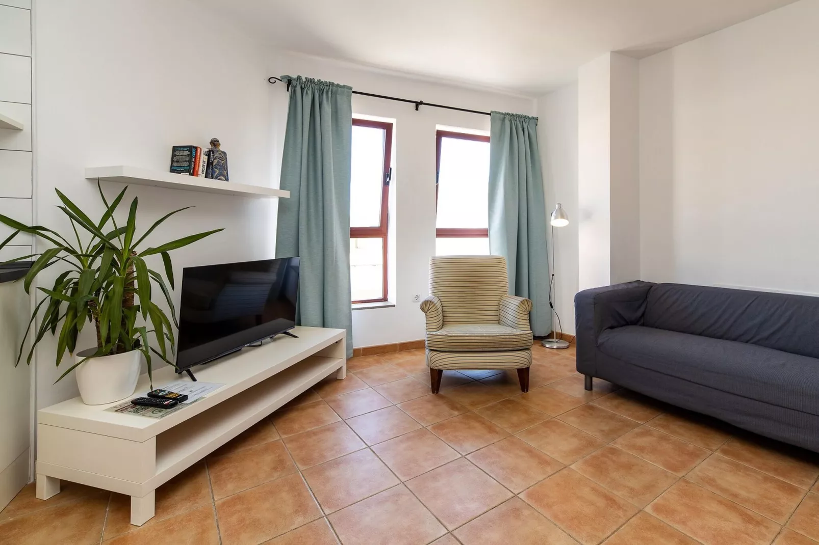 UpTown I-Living room