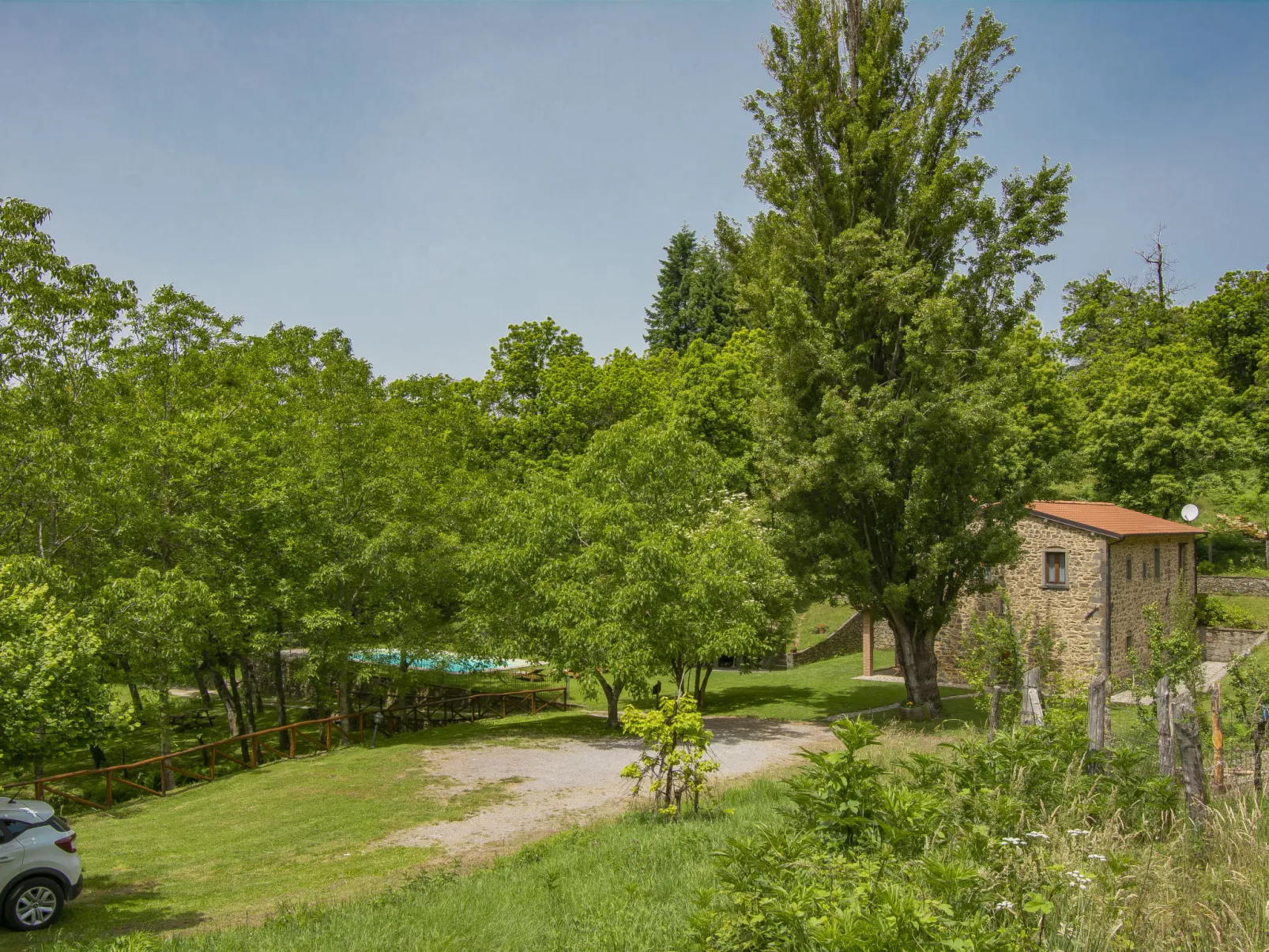 La Moscella-Outside