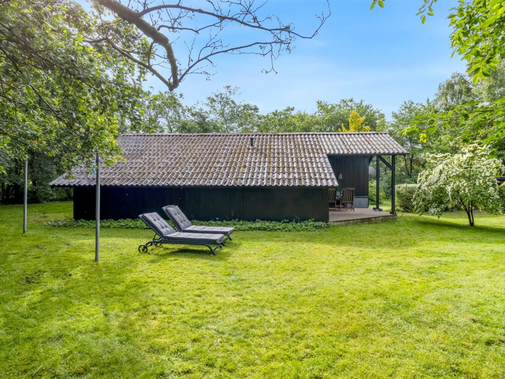 "Amela" - 30km from the sea-Outside