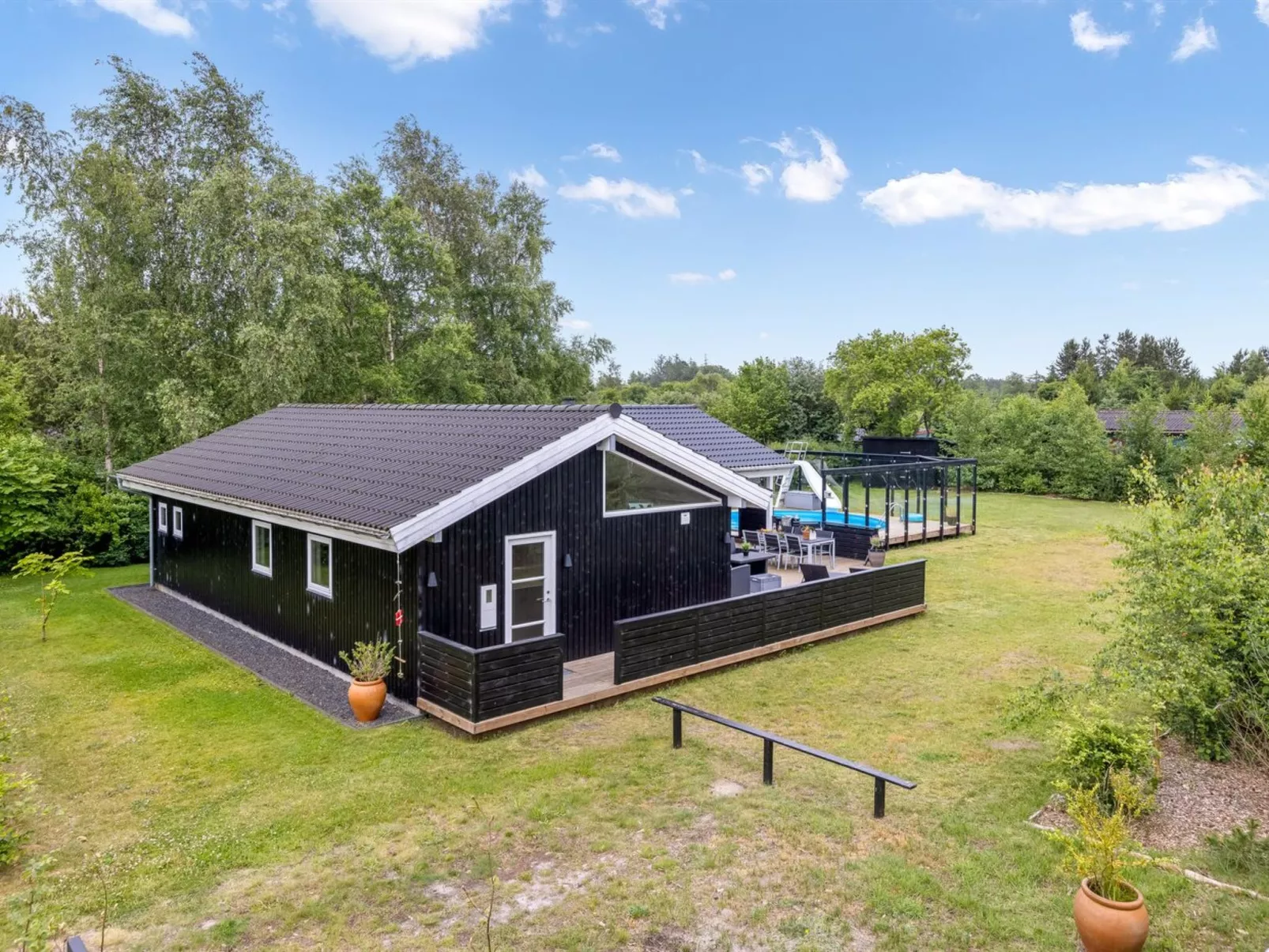 "Herta" - 700m from the sea-Draußen