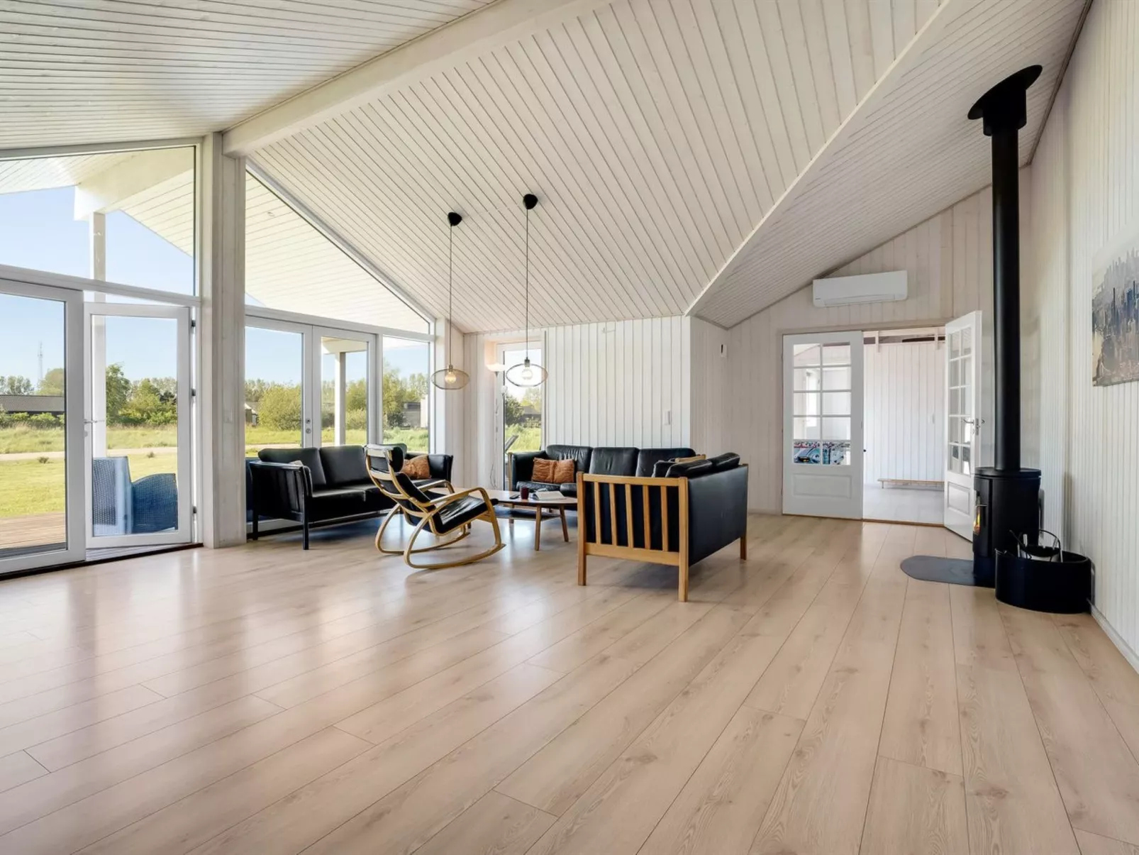 "Kiersten" - 800m from the sea-Outside