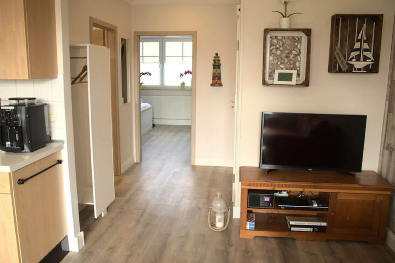 Ferienwohnung Sommerbrise-Living room