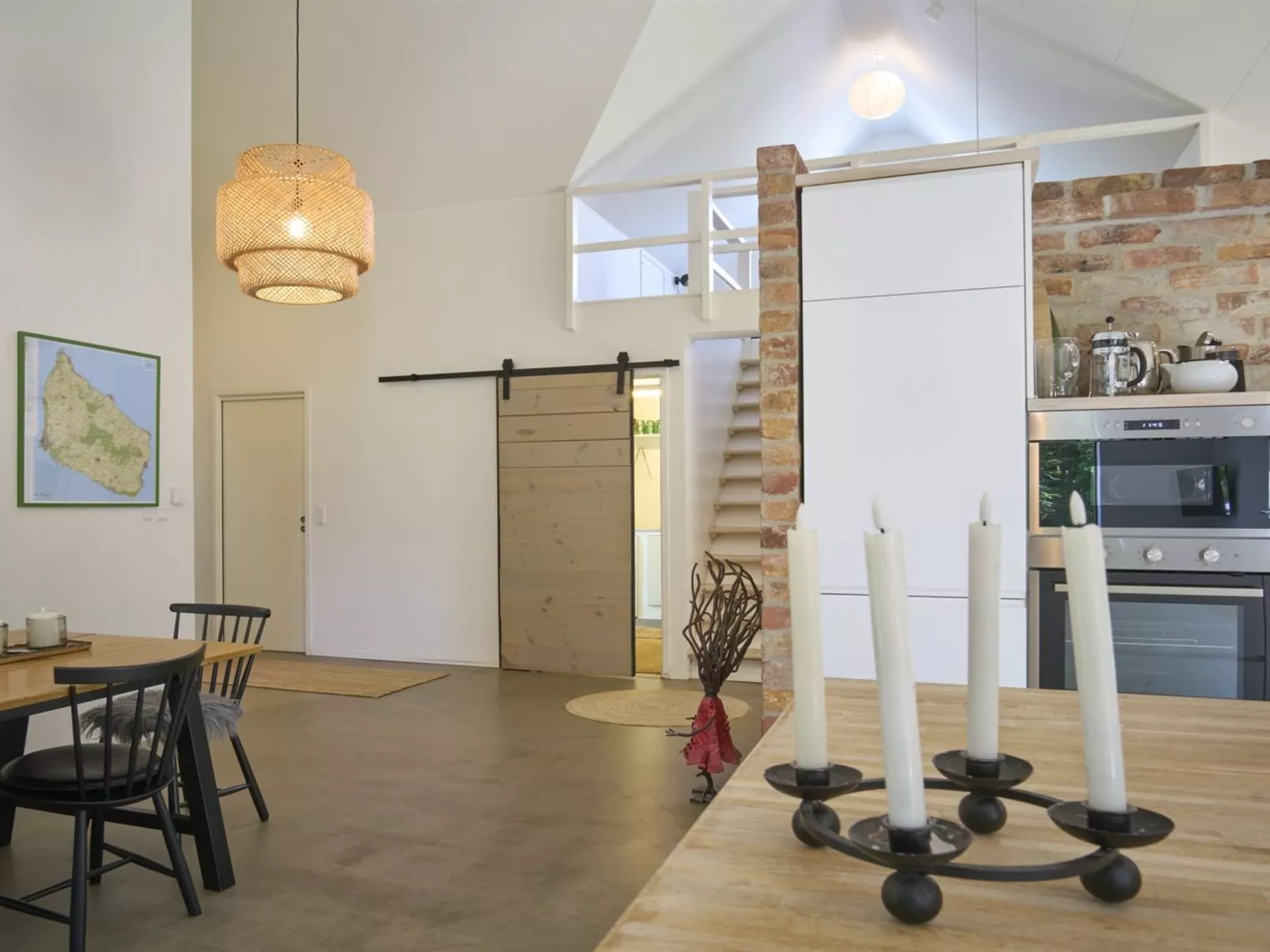 "Agir" - 200m from the sea-Inside