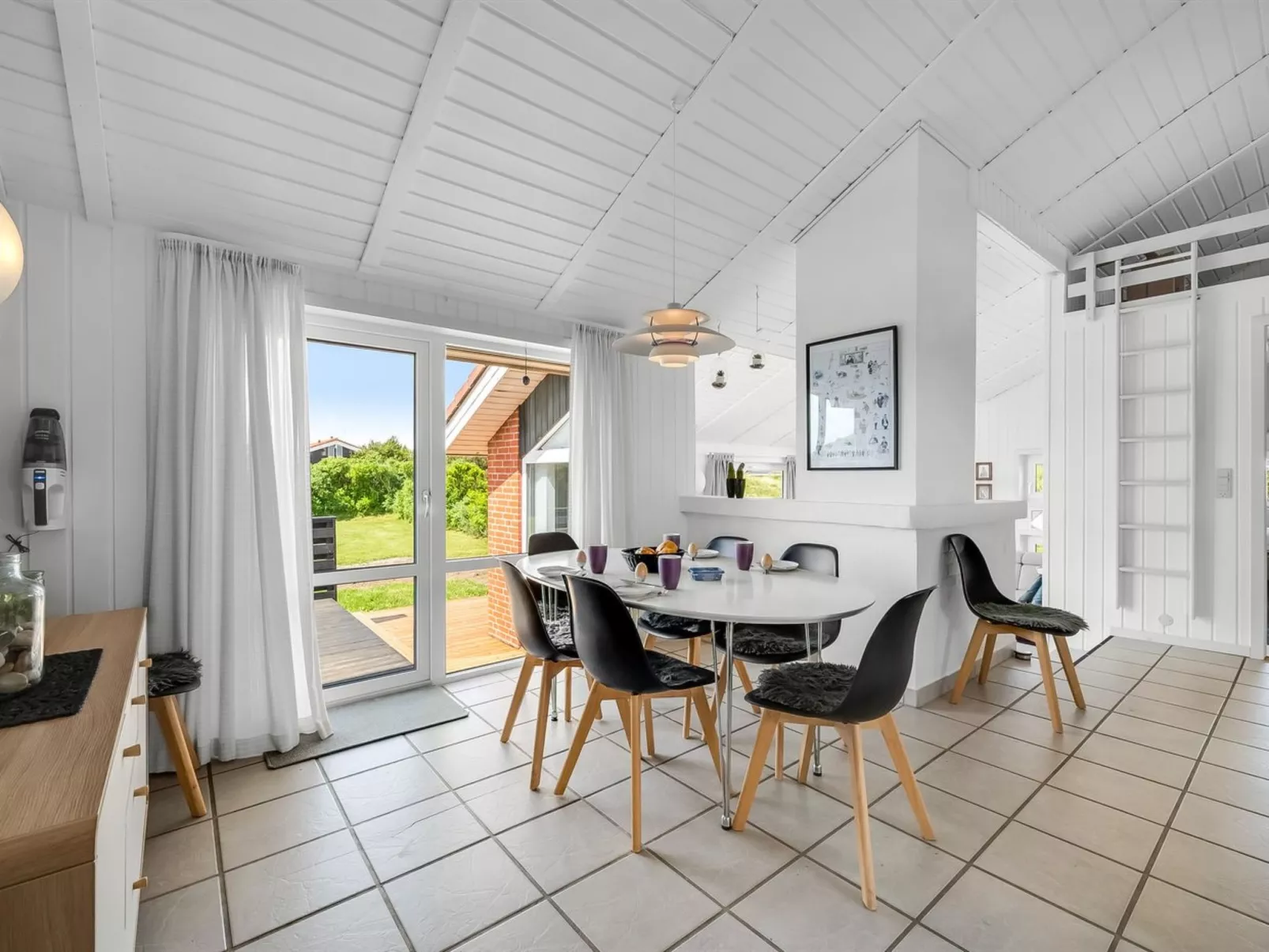 "Elviira" - 600m from the sea-Inside