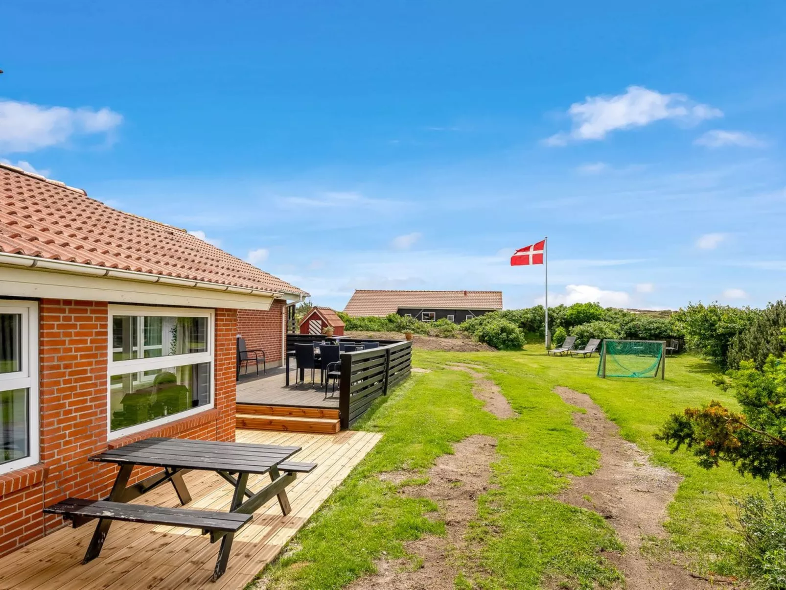 "Elviira" - 600m from the sea-Outside