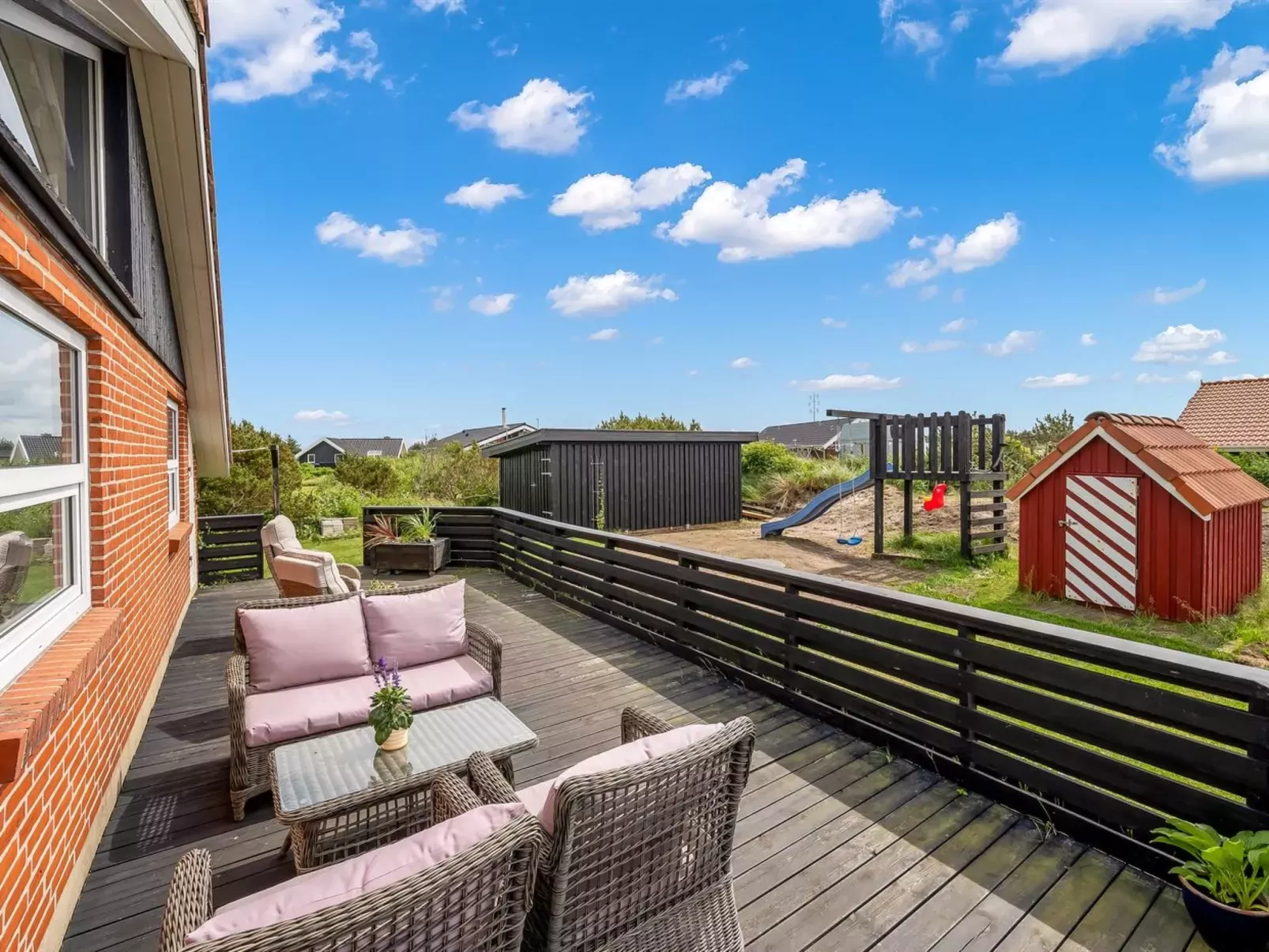 "Elviira" - 600m from the sea-Outside