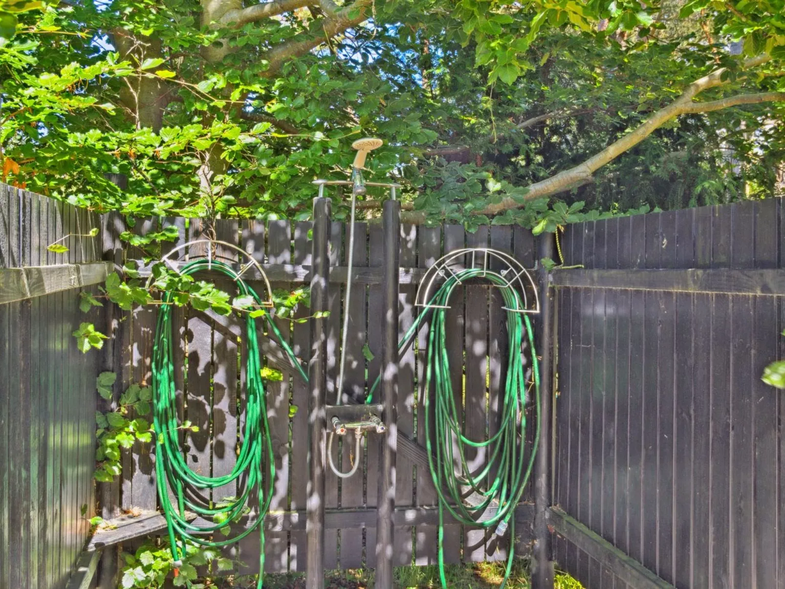 "Romil" - 2.1km from the sea-Outside