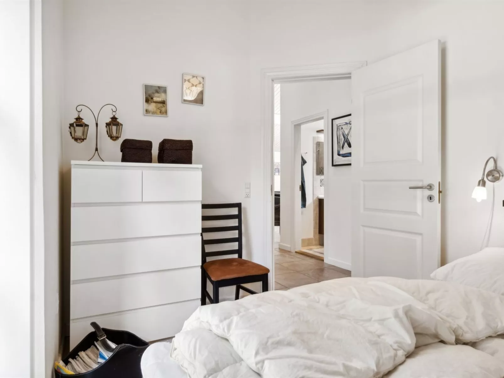 "Romil" - 2.1km from the sea-Inside