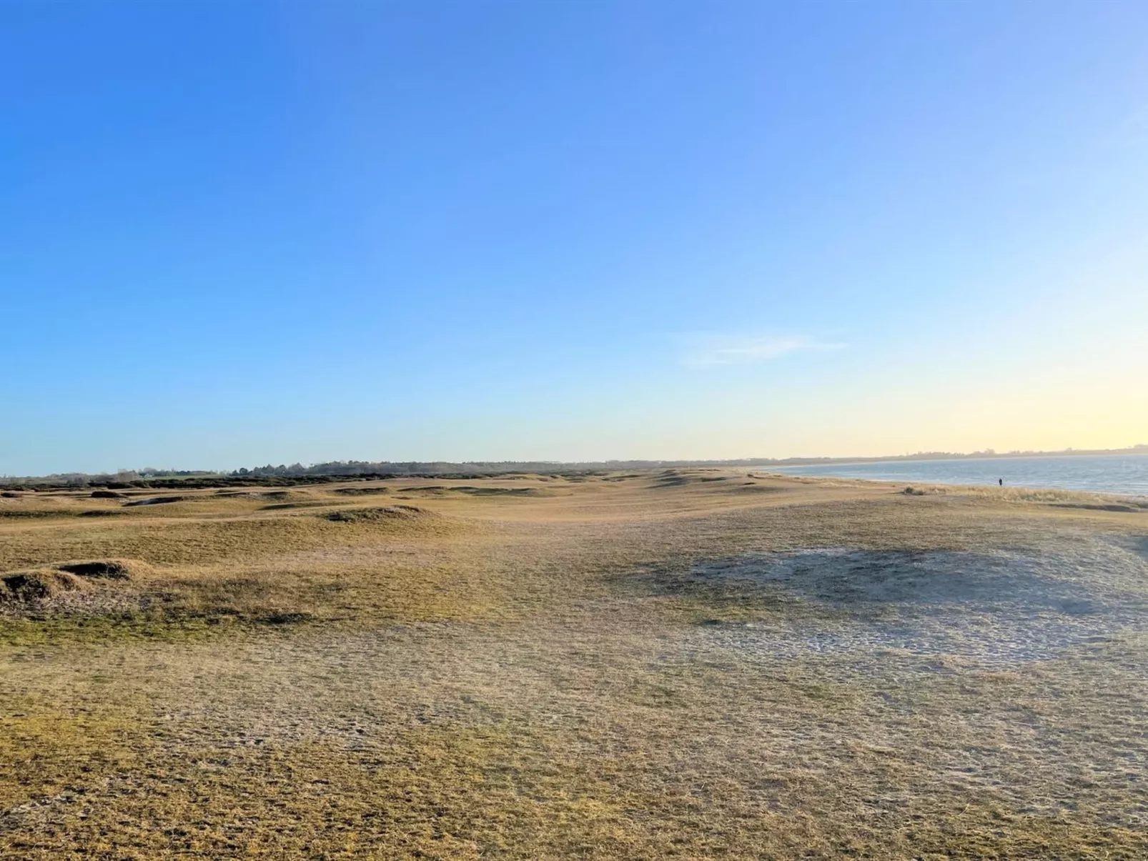 "Withger" - 1.6km from the sea-Inside