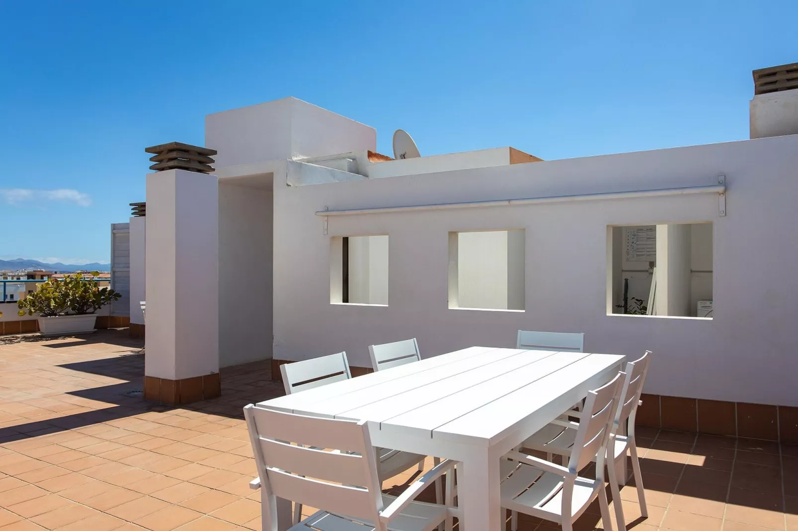 UpTown II-Terrace balcony