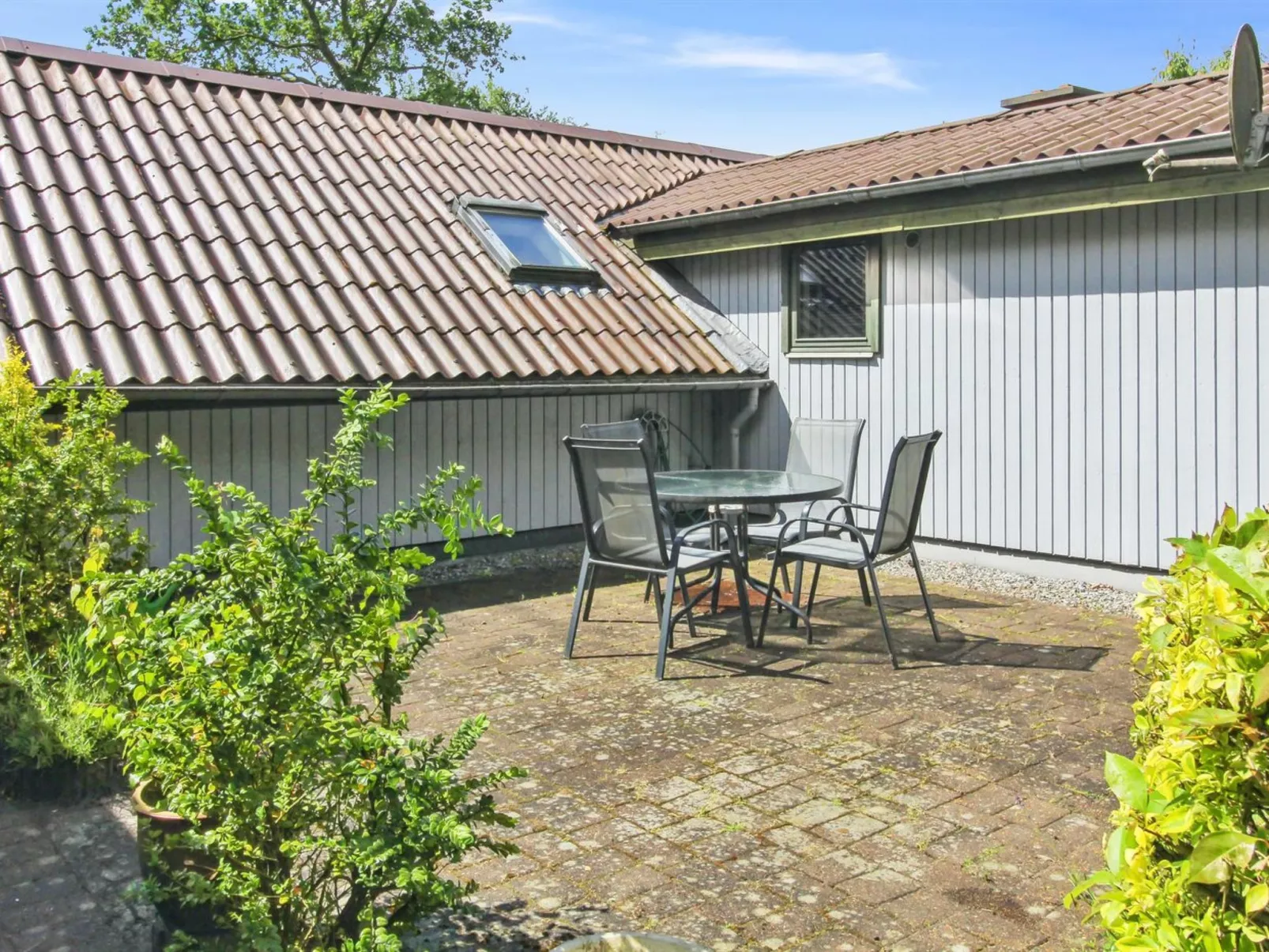"Ofrath" - 30km from the sea-Draußen